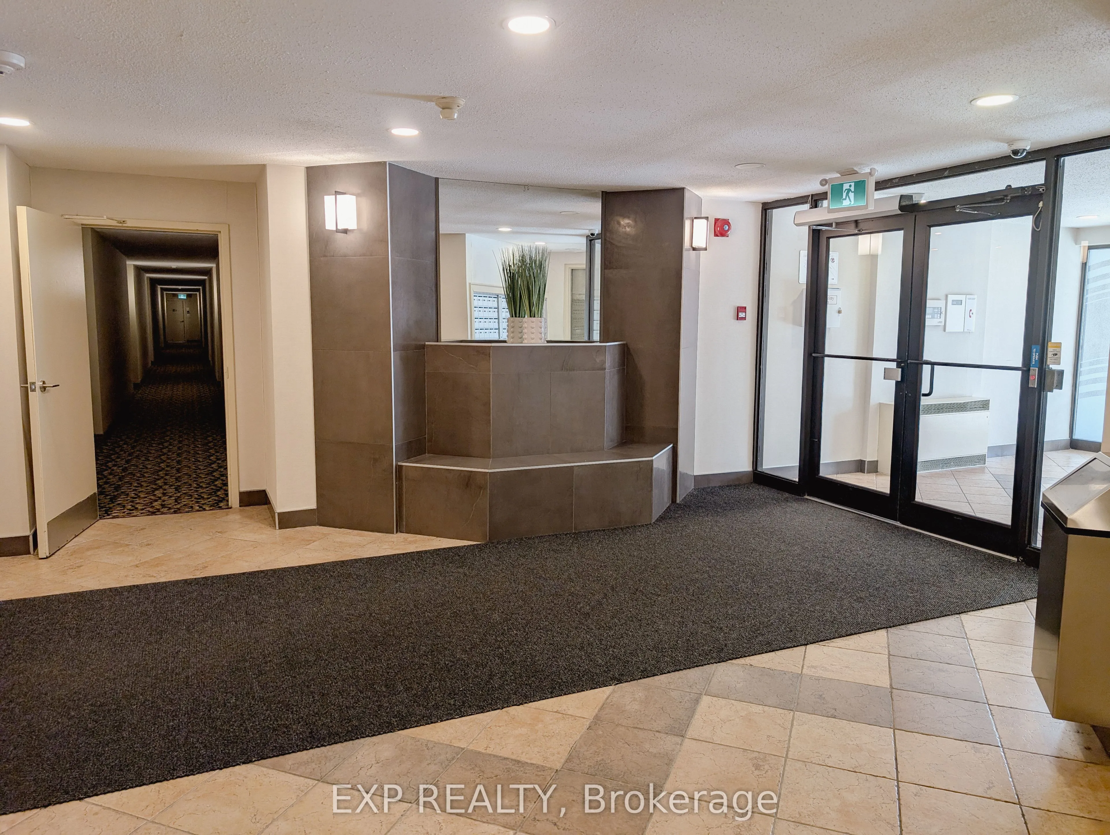 1300 Richmond Road, #407