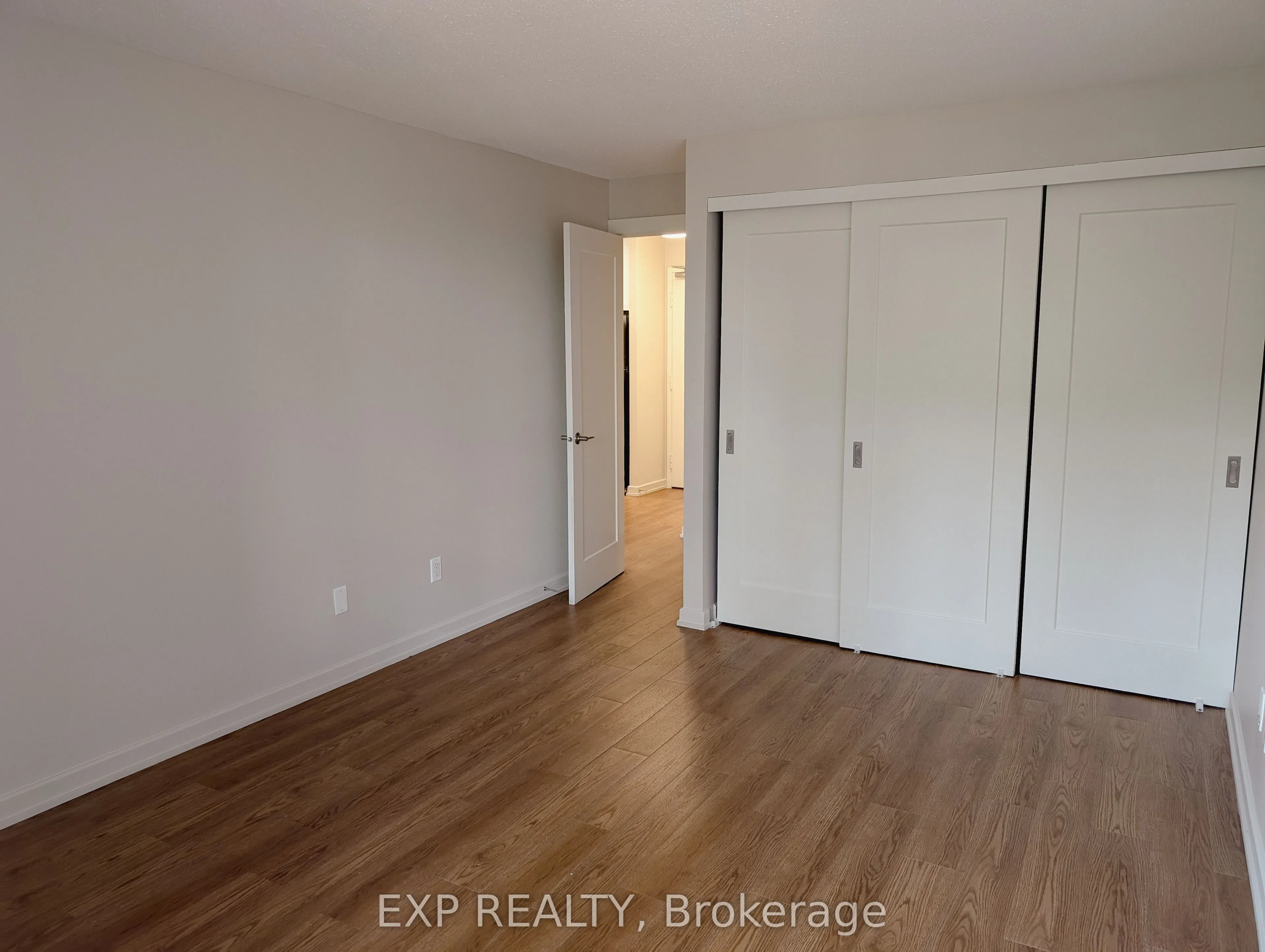 1300 Richmond Road, #407
