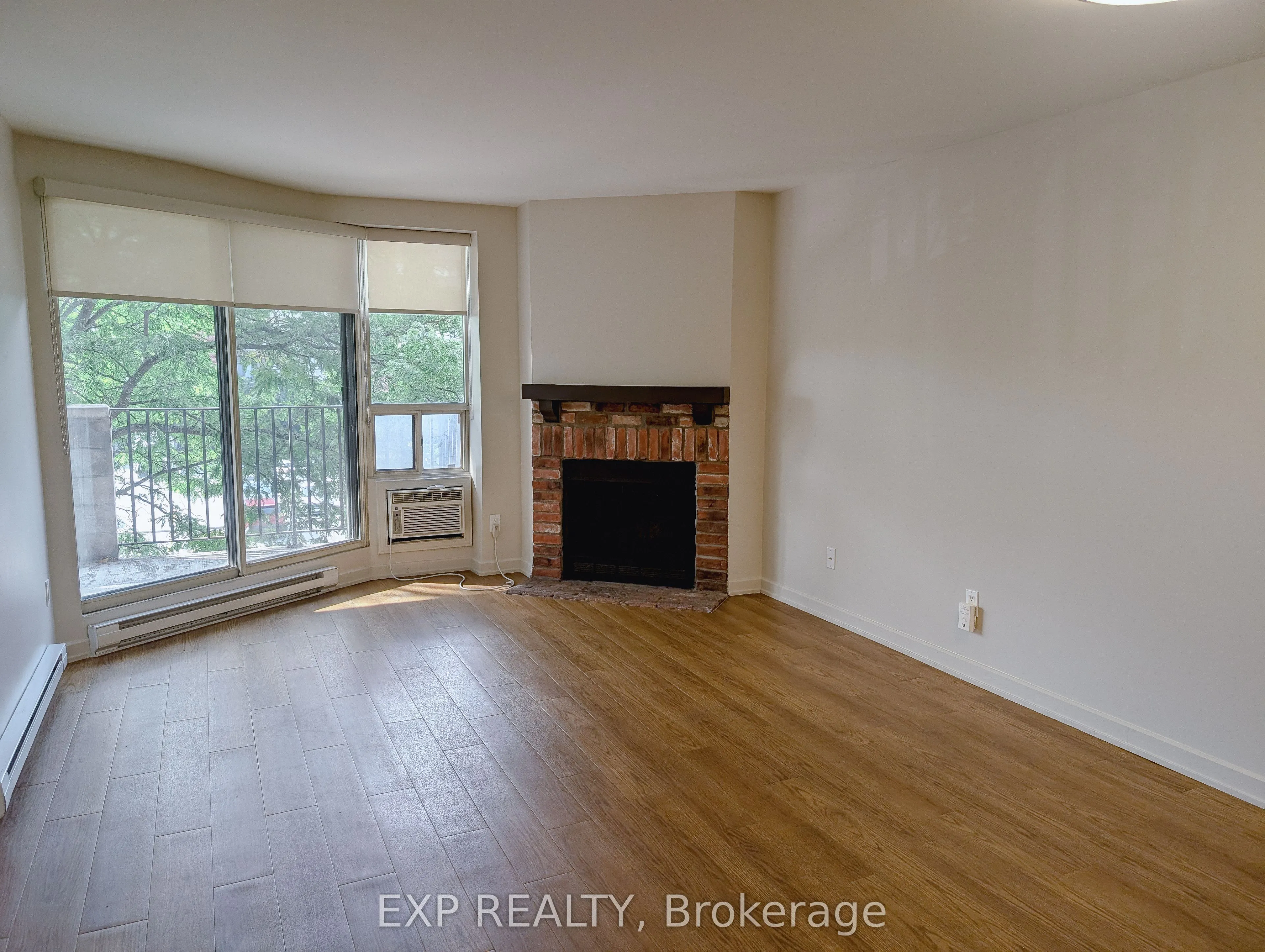 1300 Richmond Road, #407