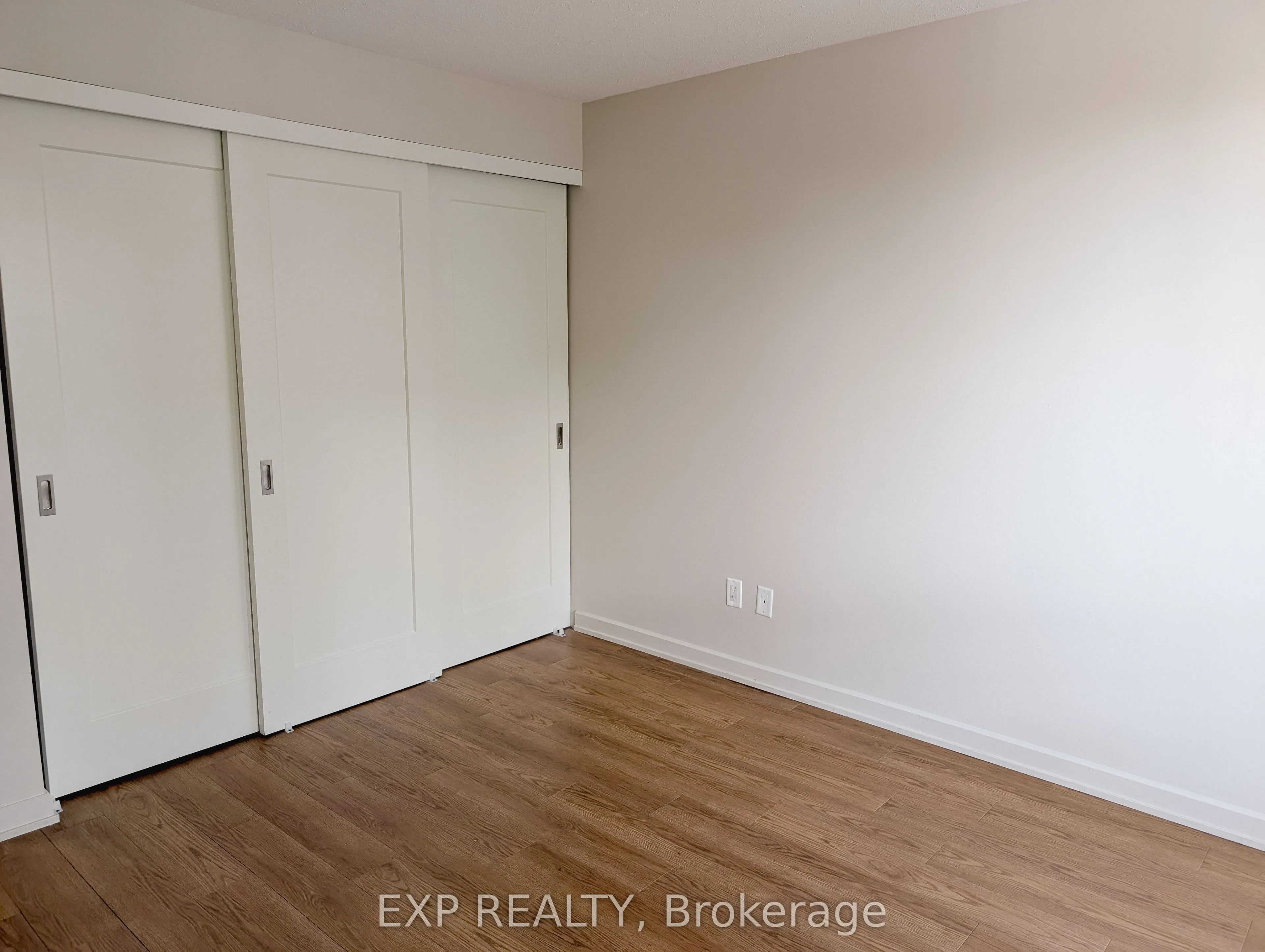 1300 Richmond Road, #407