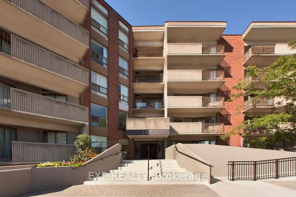 1300 Richmond Road, #407
