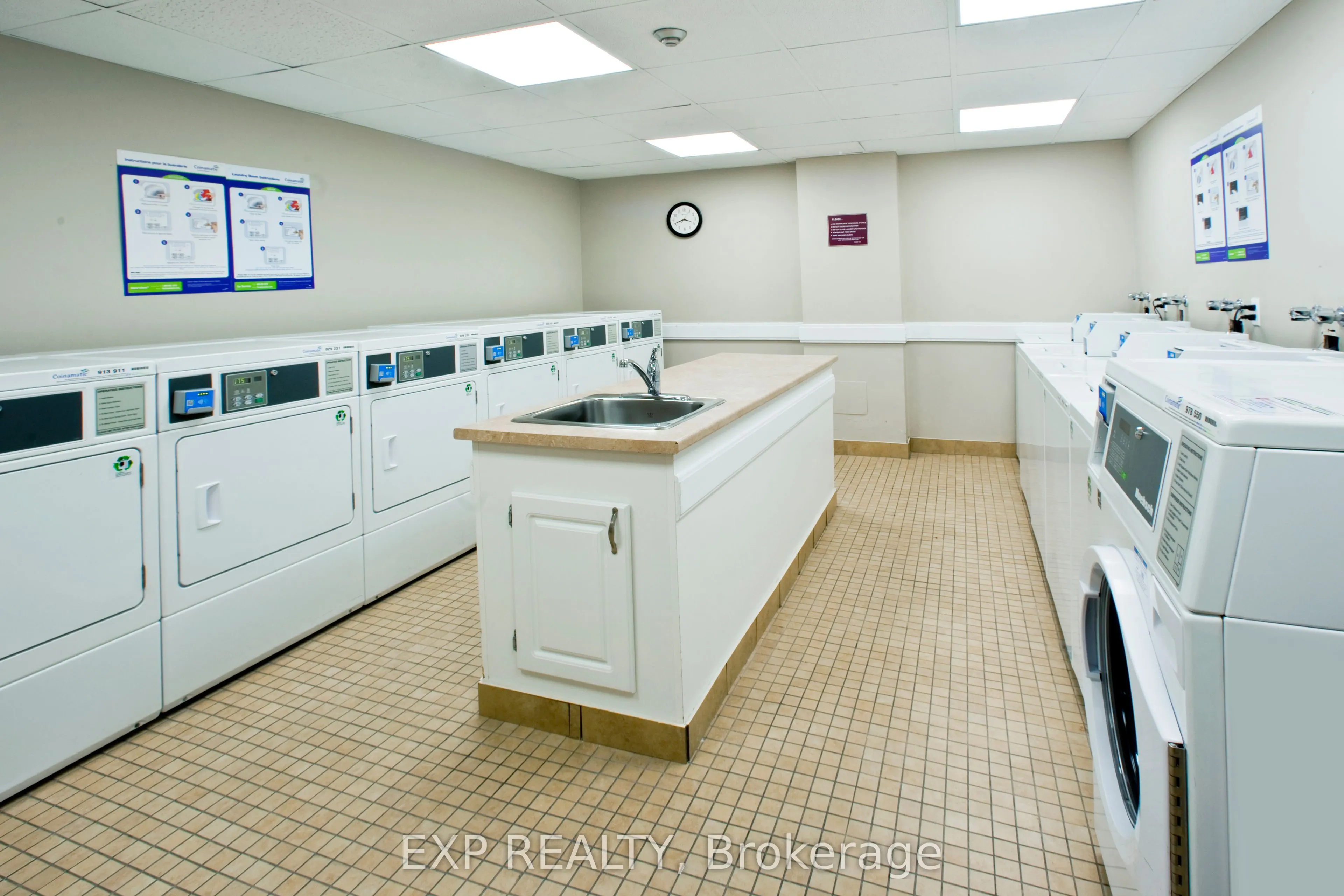 1300 Richmond Road, #407