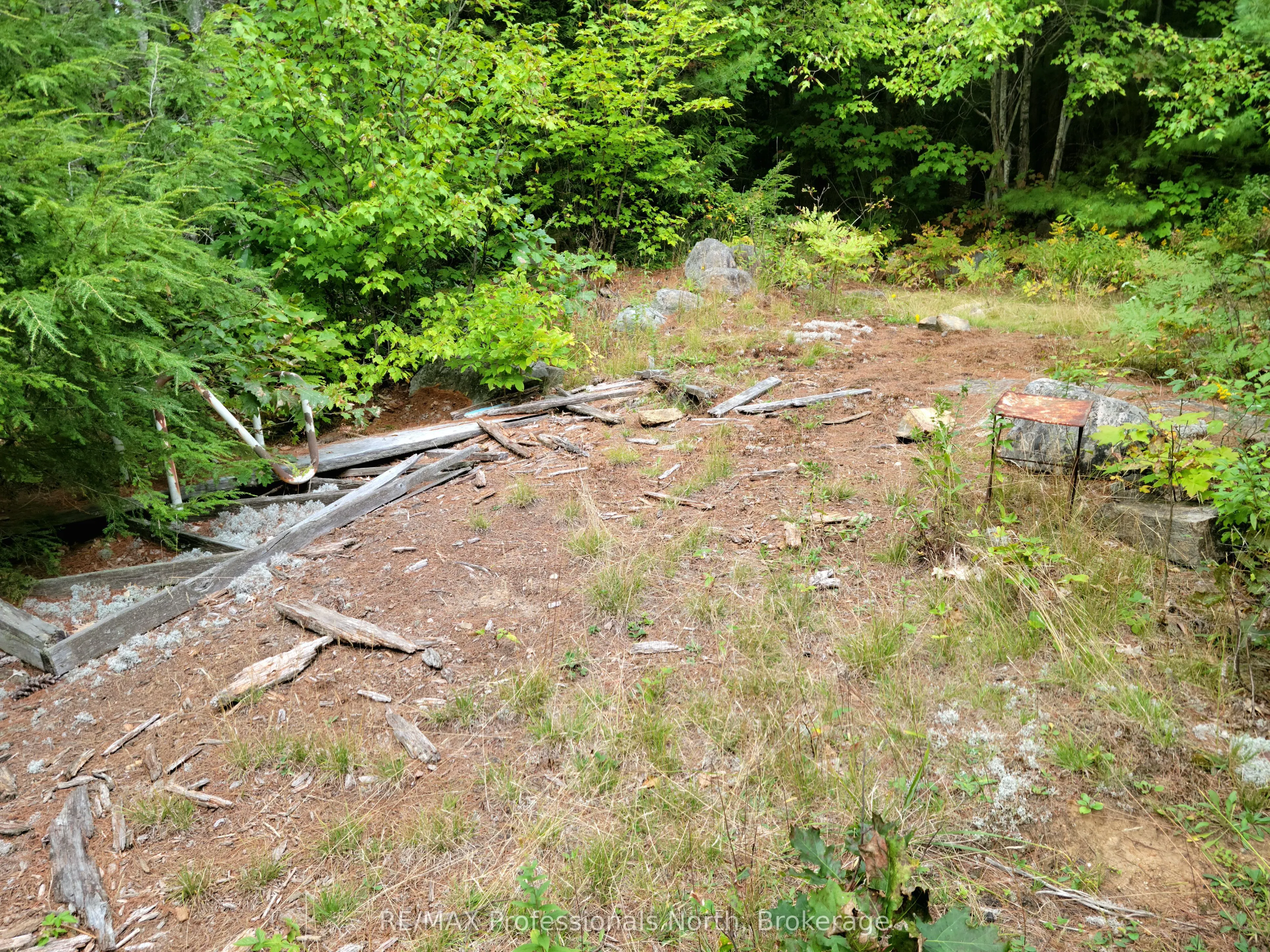 LOT 9 & 10 CONCESSION 5