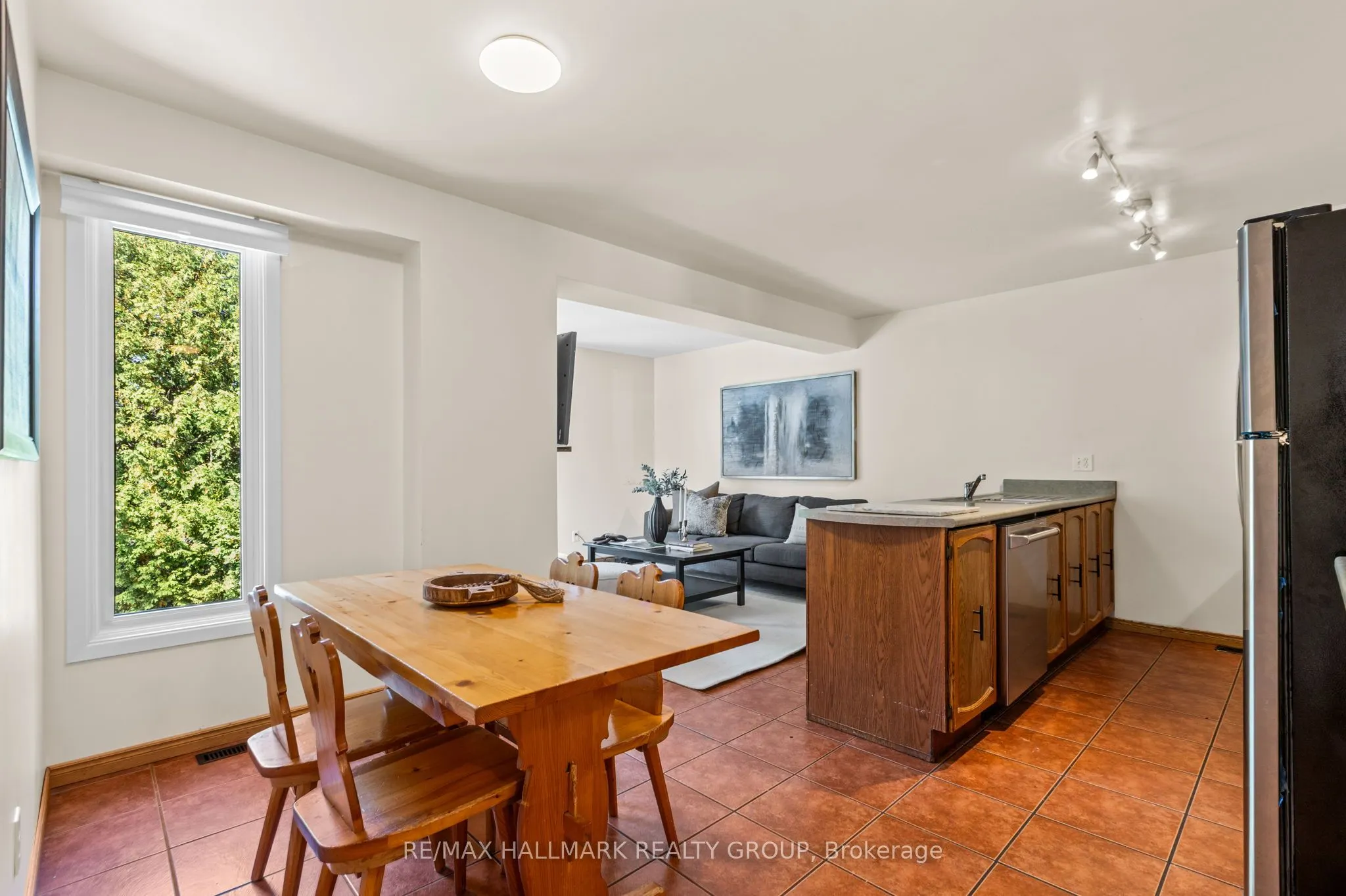 7 Naismith Crescent