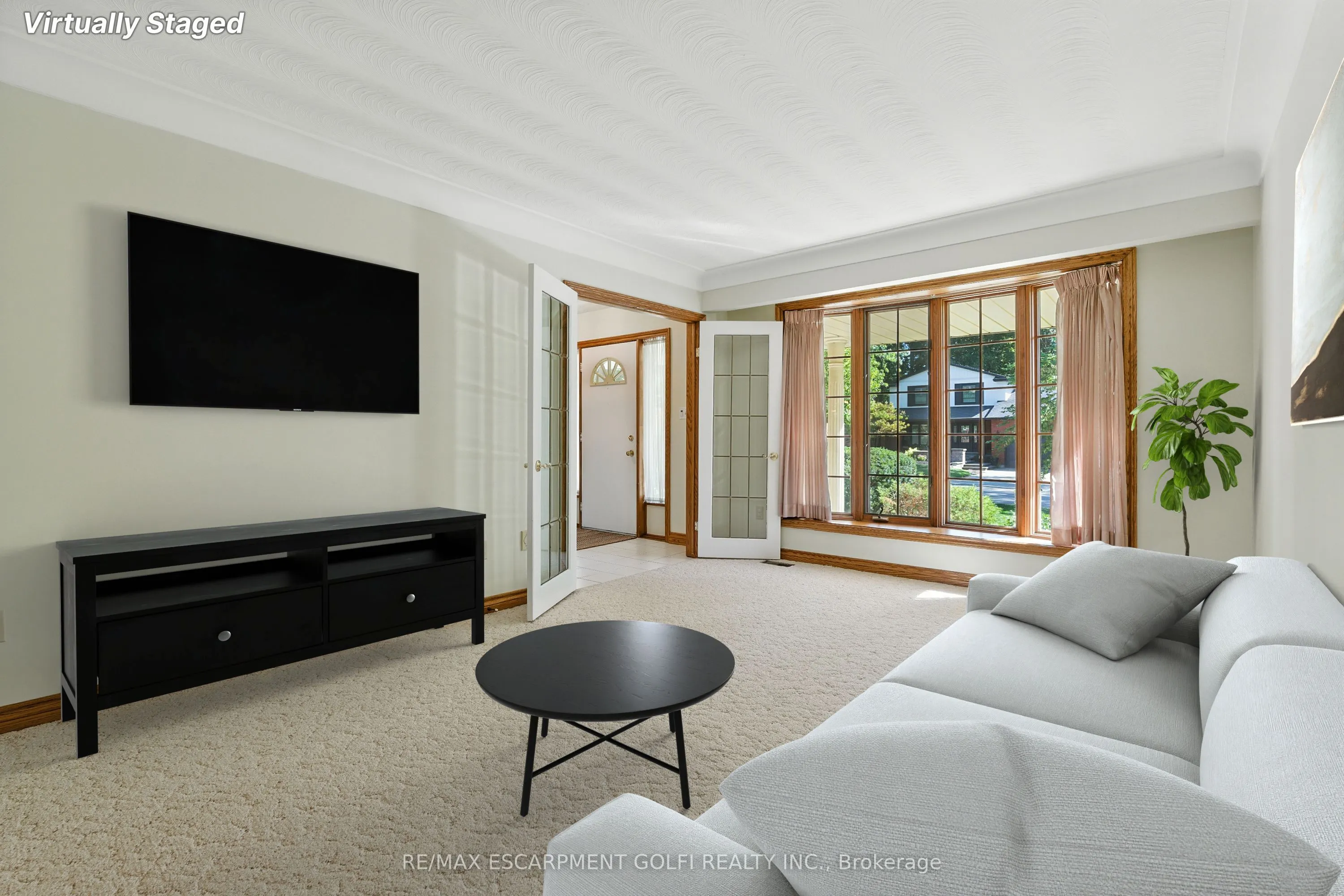 32 Deerpark Crescent