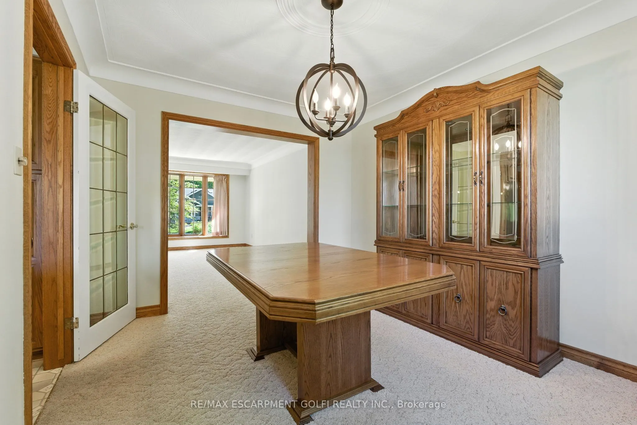 32 Deerpark Crescent