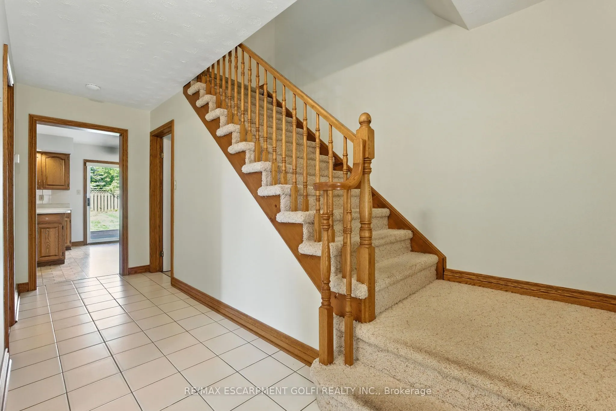 32 Deerpark Crescent