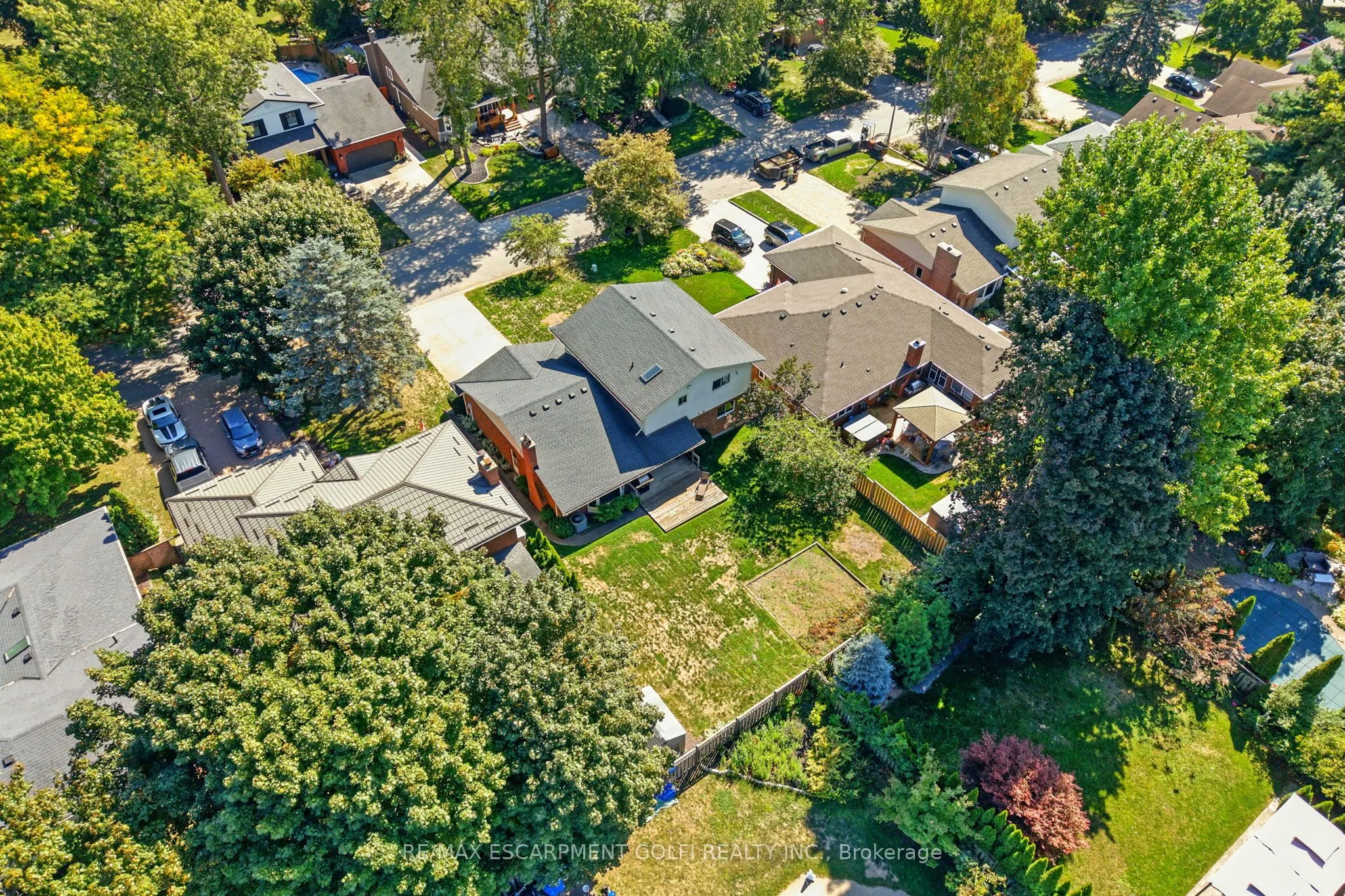 32 Deerpark Crescent