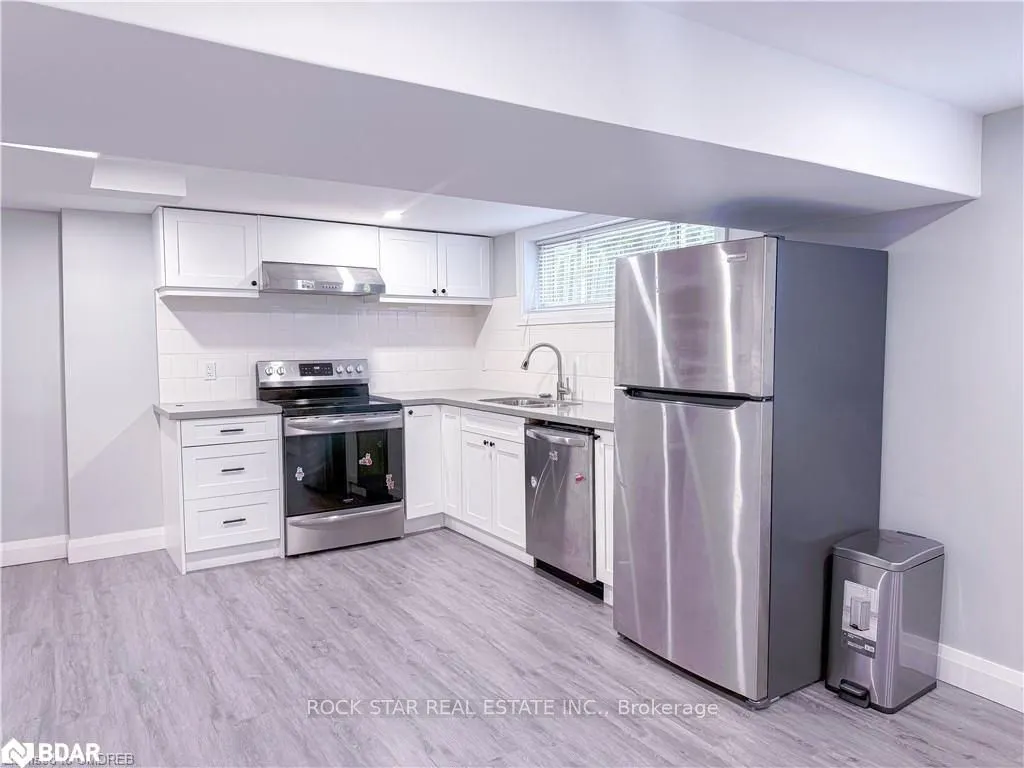 88 Burkholder Drive, #Lower