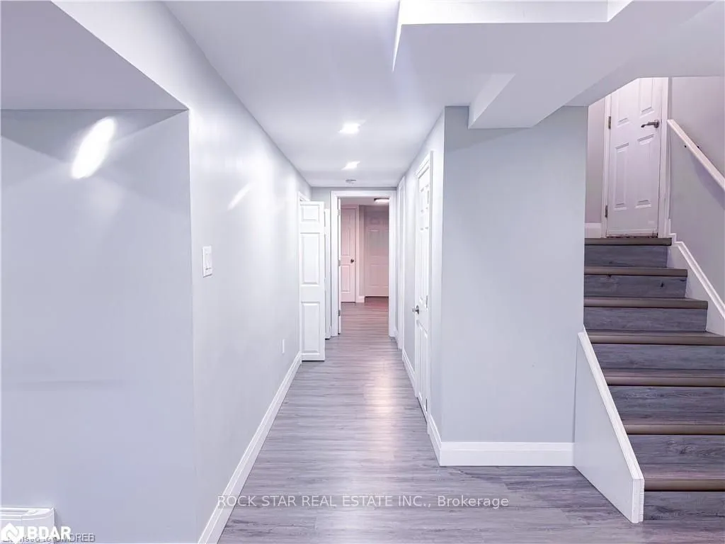 88 Burkholder Drive, #Lower