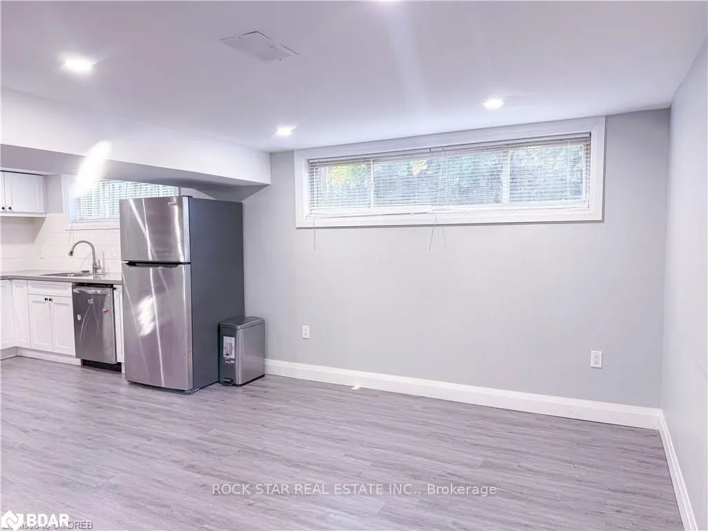 88 Burkholder Drive, #Lower