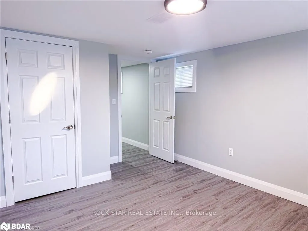 88 Burkholder Drive, #Lower
