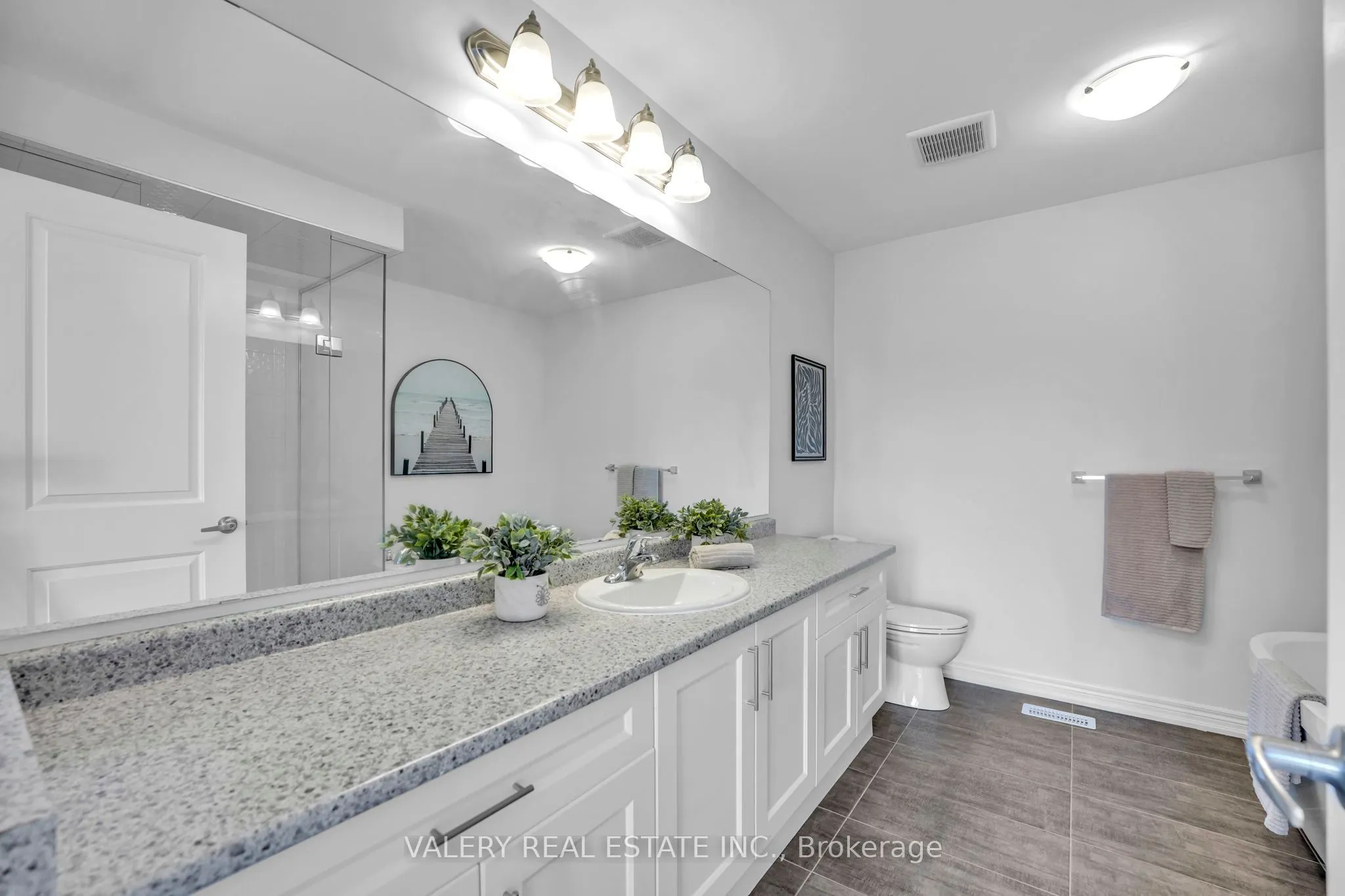 14 Grassbourne Avenue