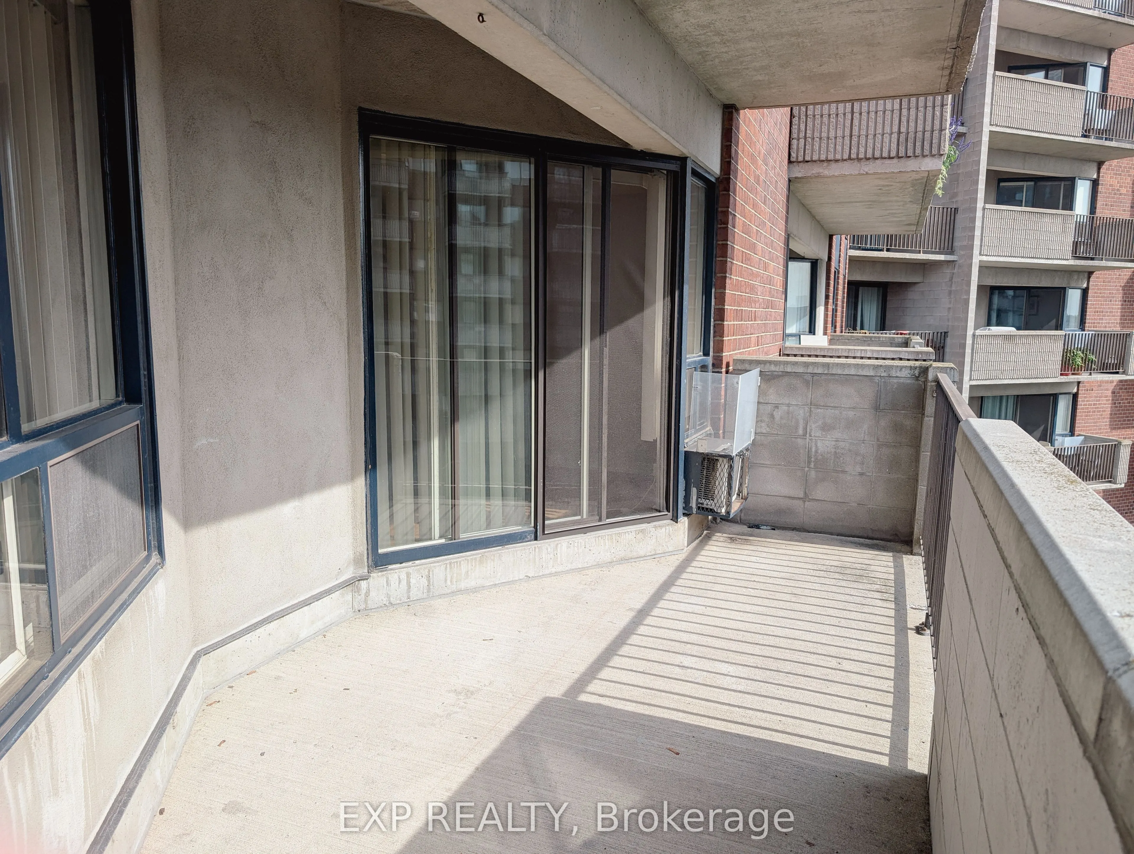 1320 Richmond Road, #617