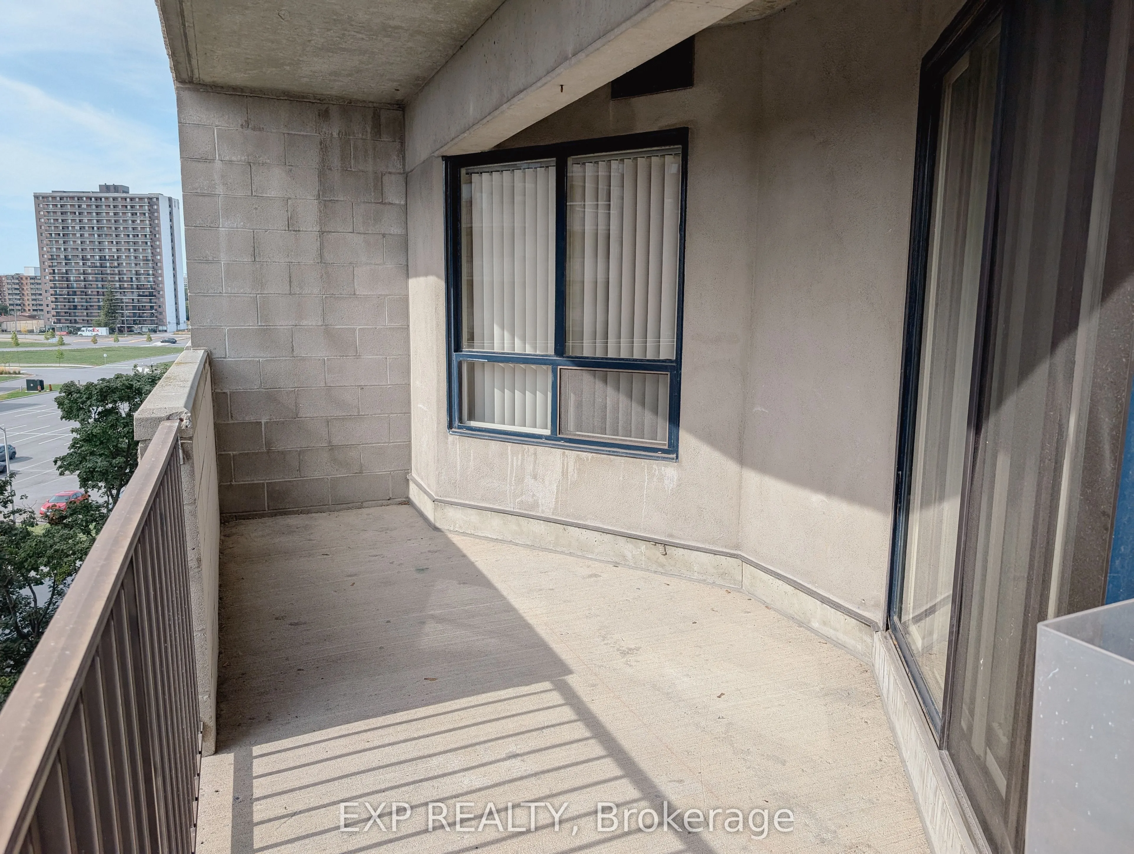 1320 Richmond Road, #617