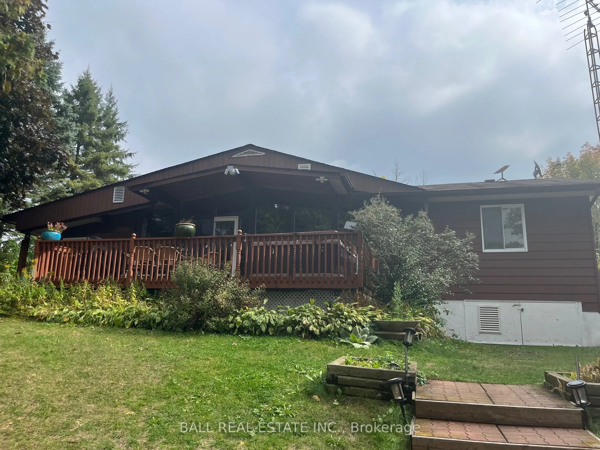 275 Muskie Mile Lane