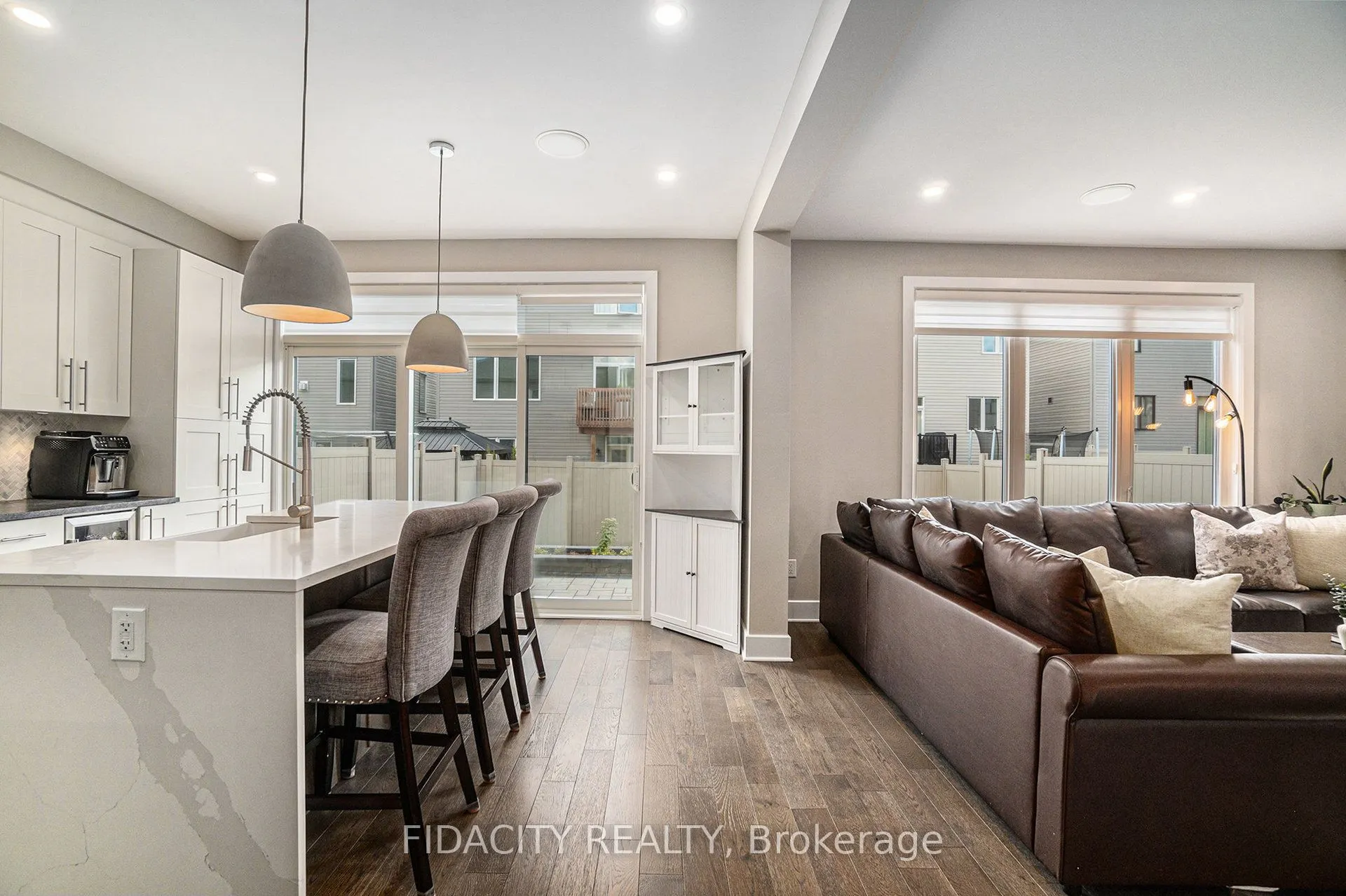 644 Eagle Crest Heights