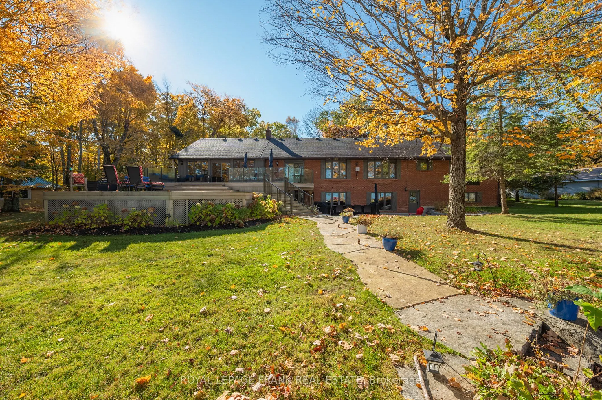 1187 Lakehurst Road