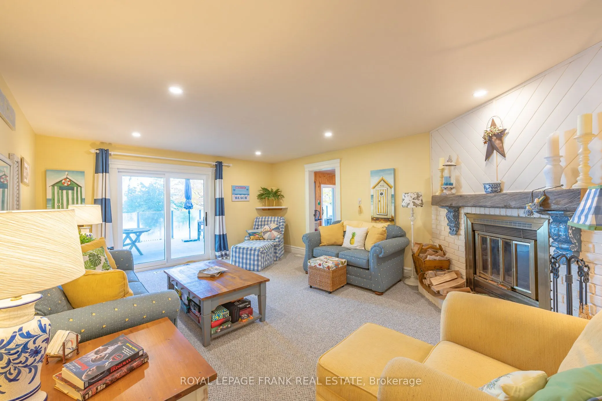 1187 Lakehurst Road