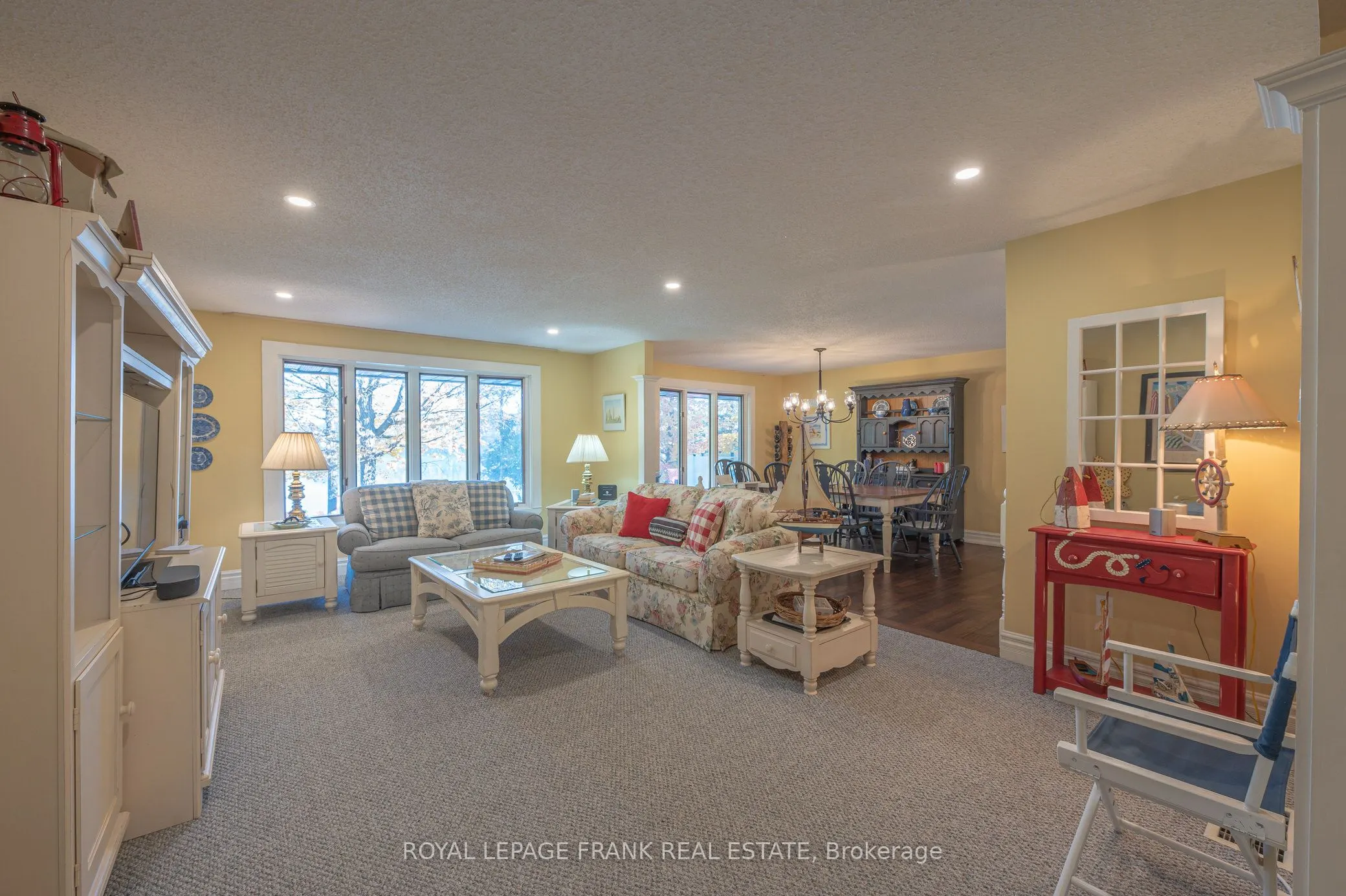 1187 Lakehurst Road