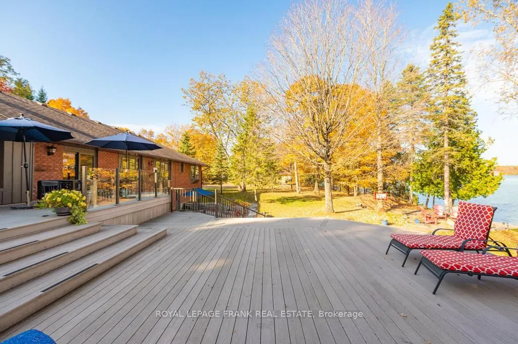 1187 Lakehurst Road