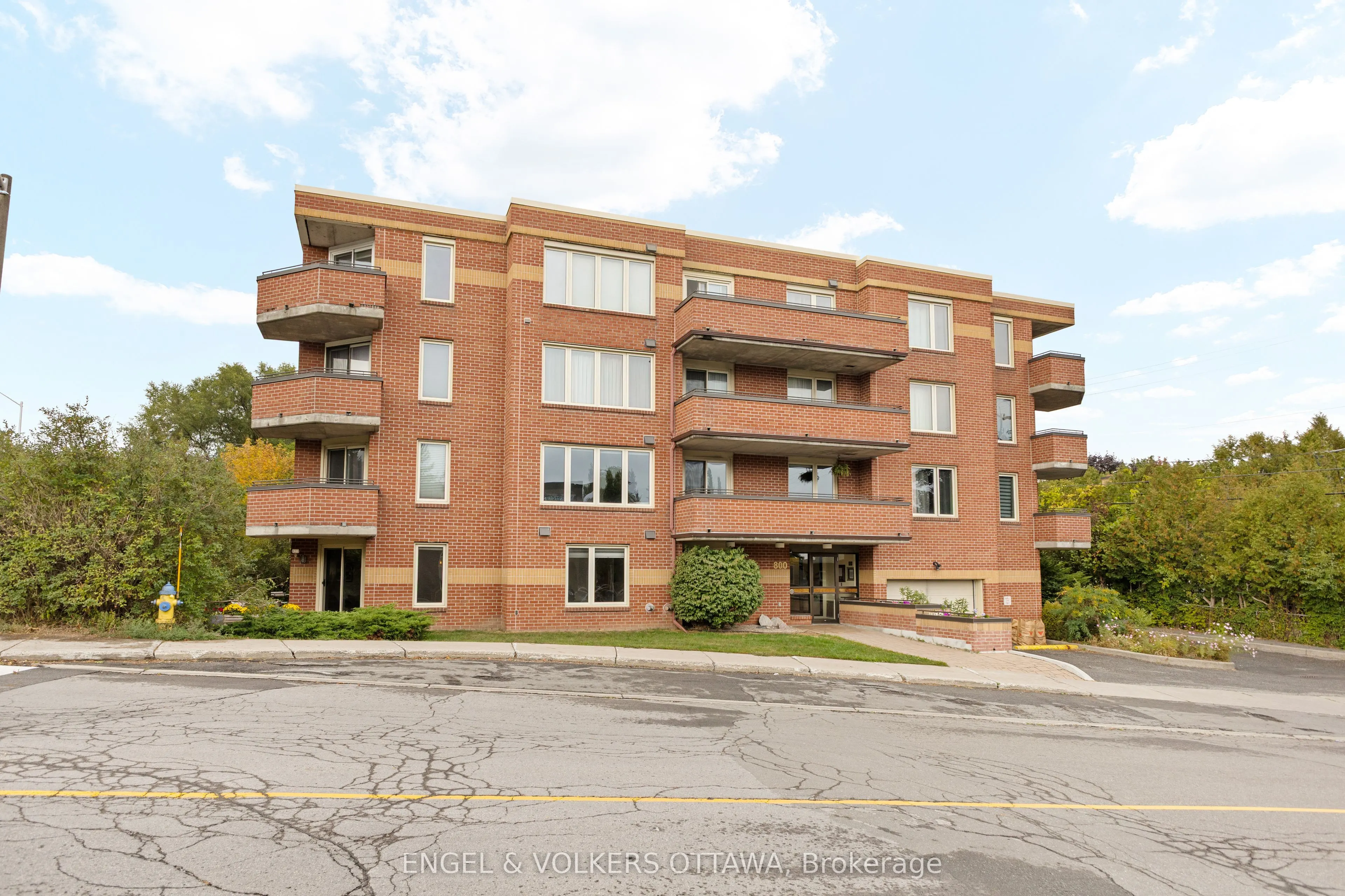 800 Mckellar Avenue