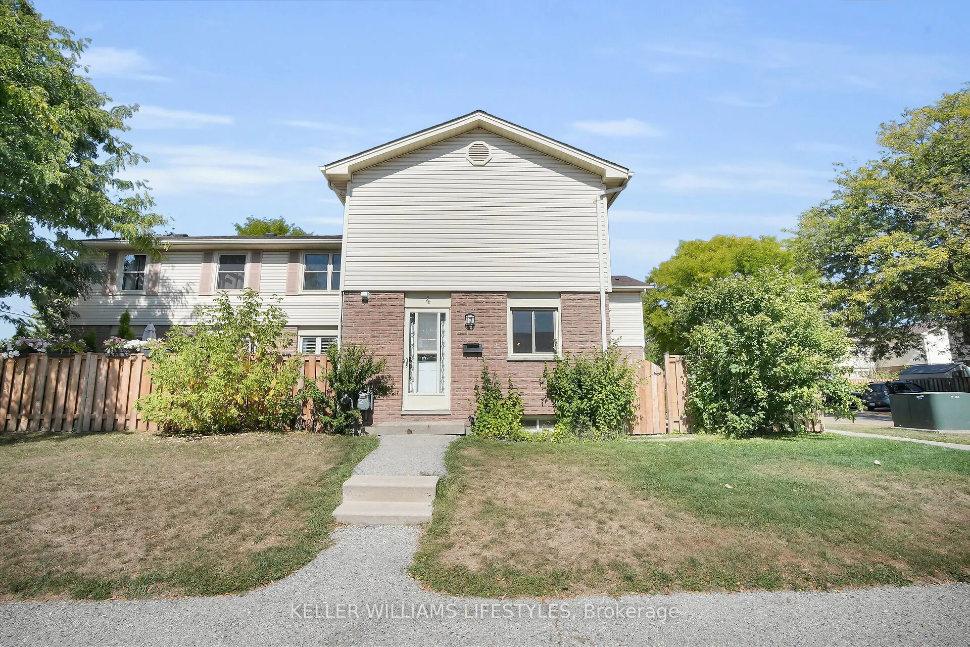 230 Clarke Road, #4