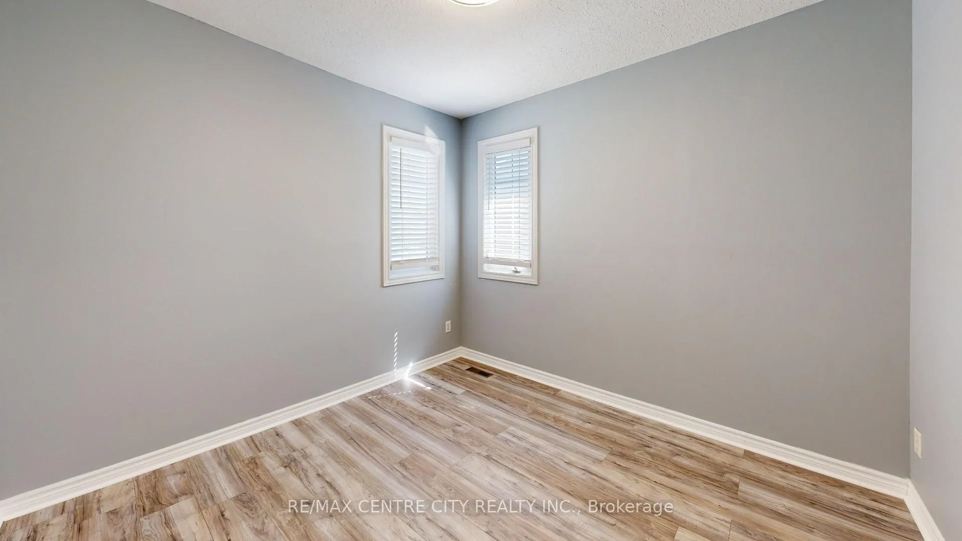 3252 Meadowgate Boulevard, #Upper