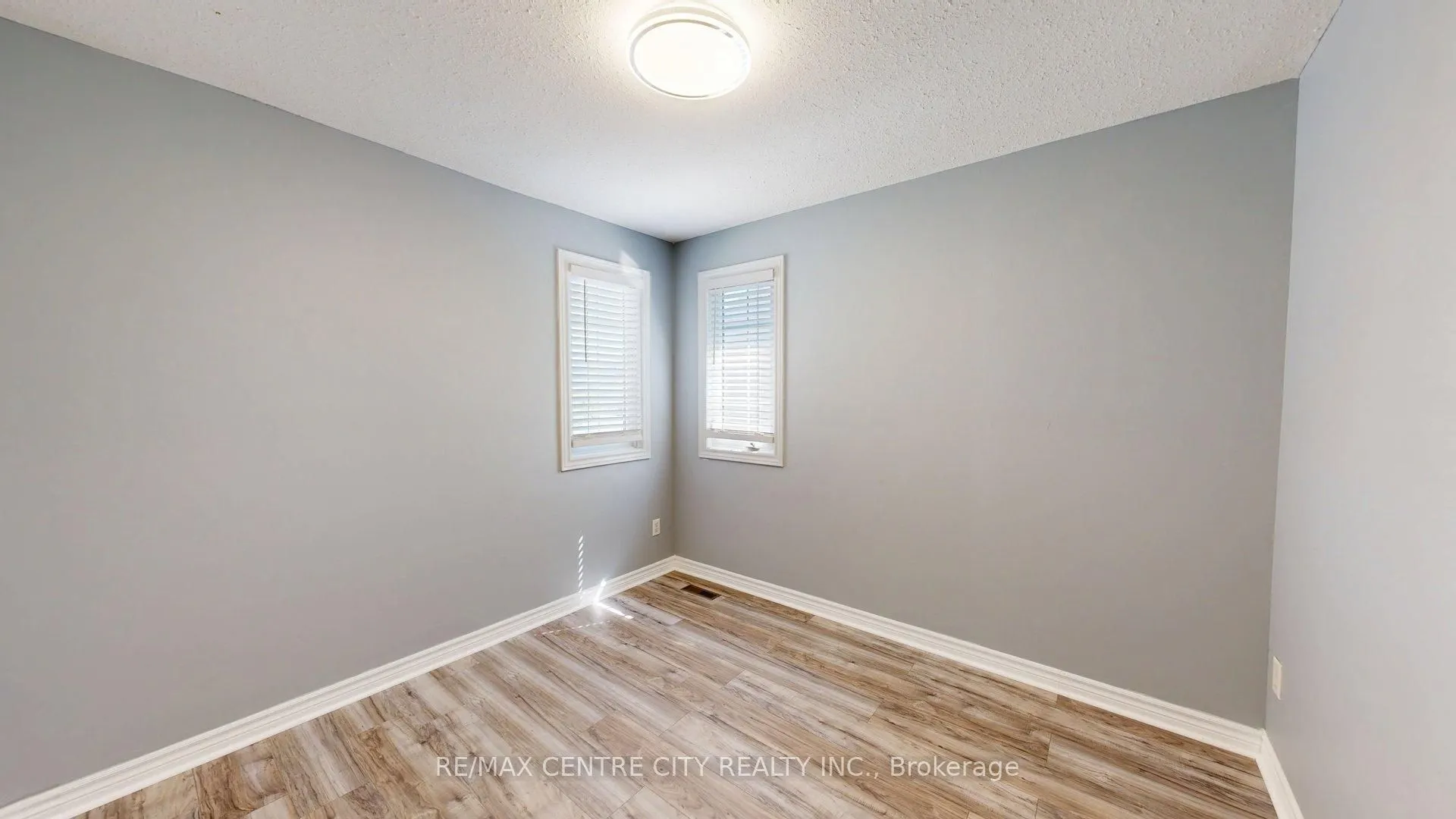 3252 Meadowgate Boulevard, #Upper