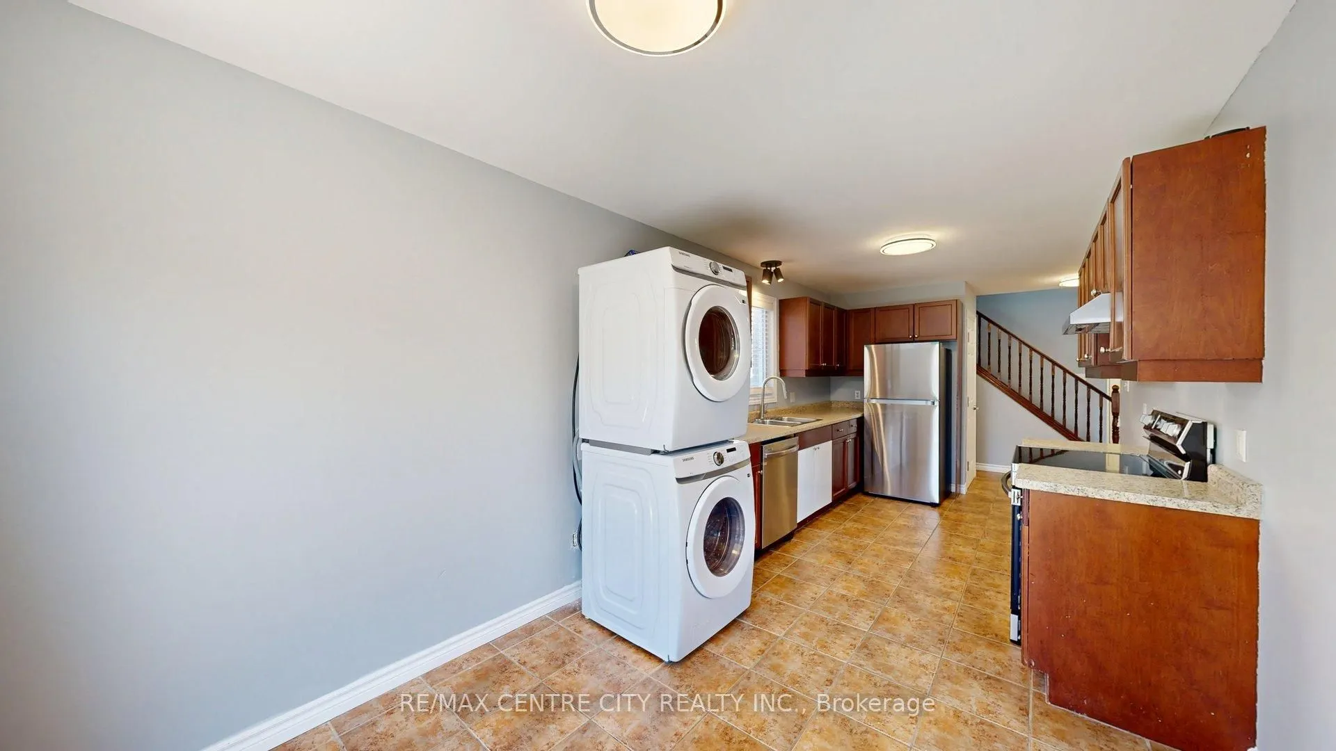 3252 Meadowgate Boulevard, #Upper