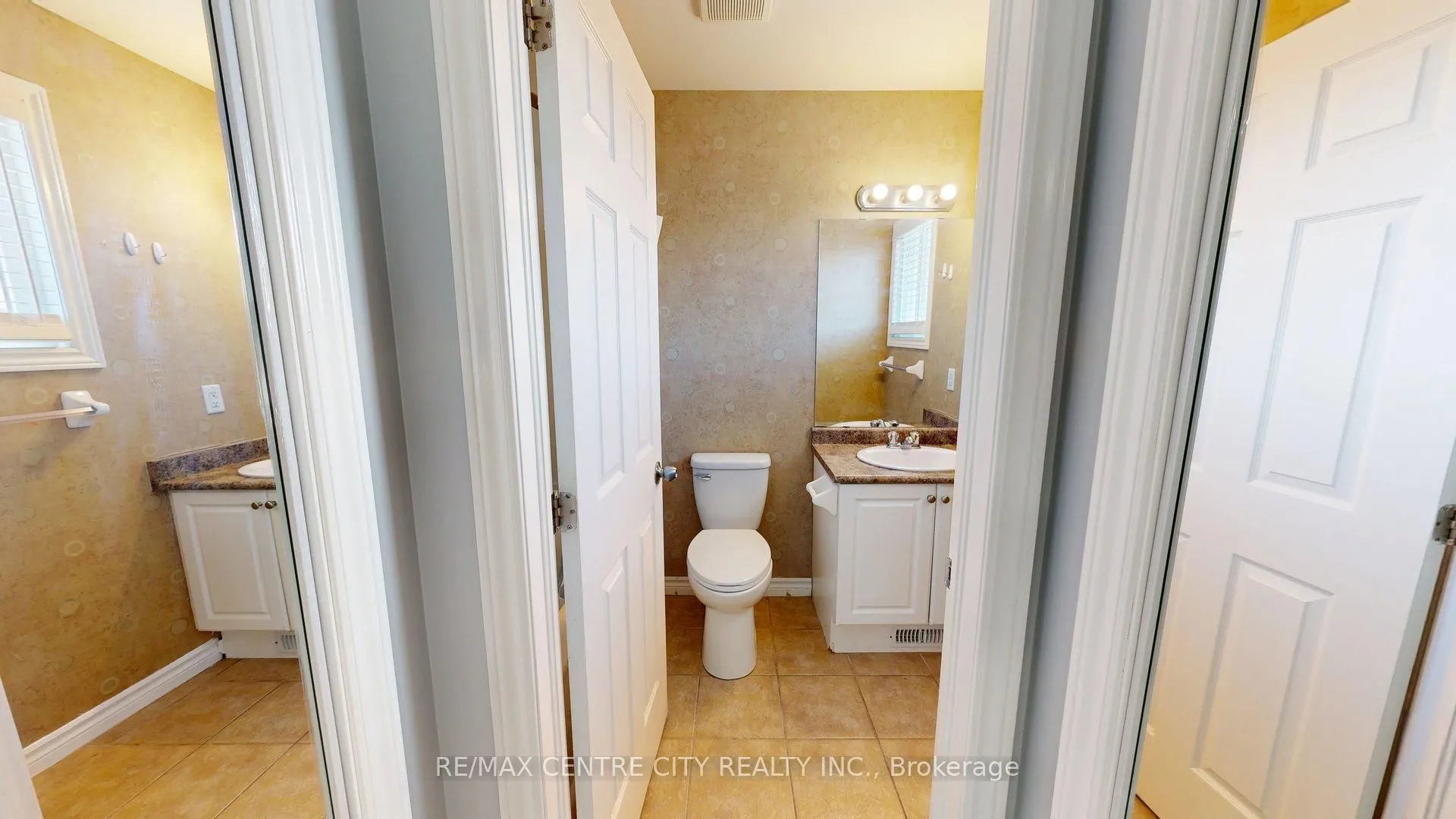 3252 Meadowgate Boulevard, #Upper