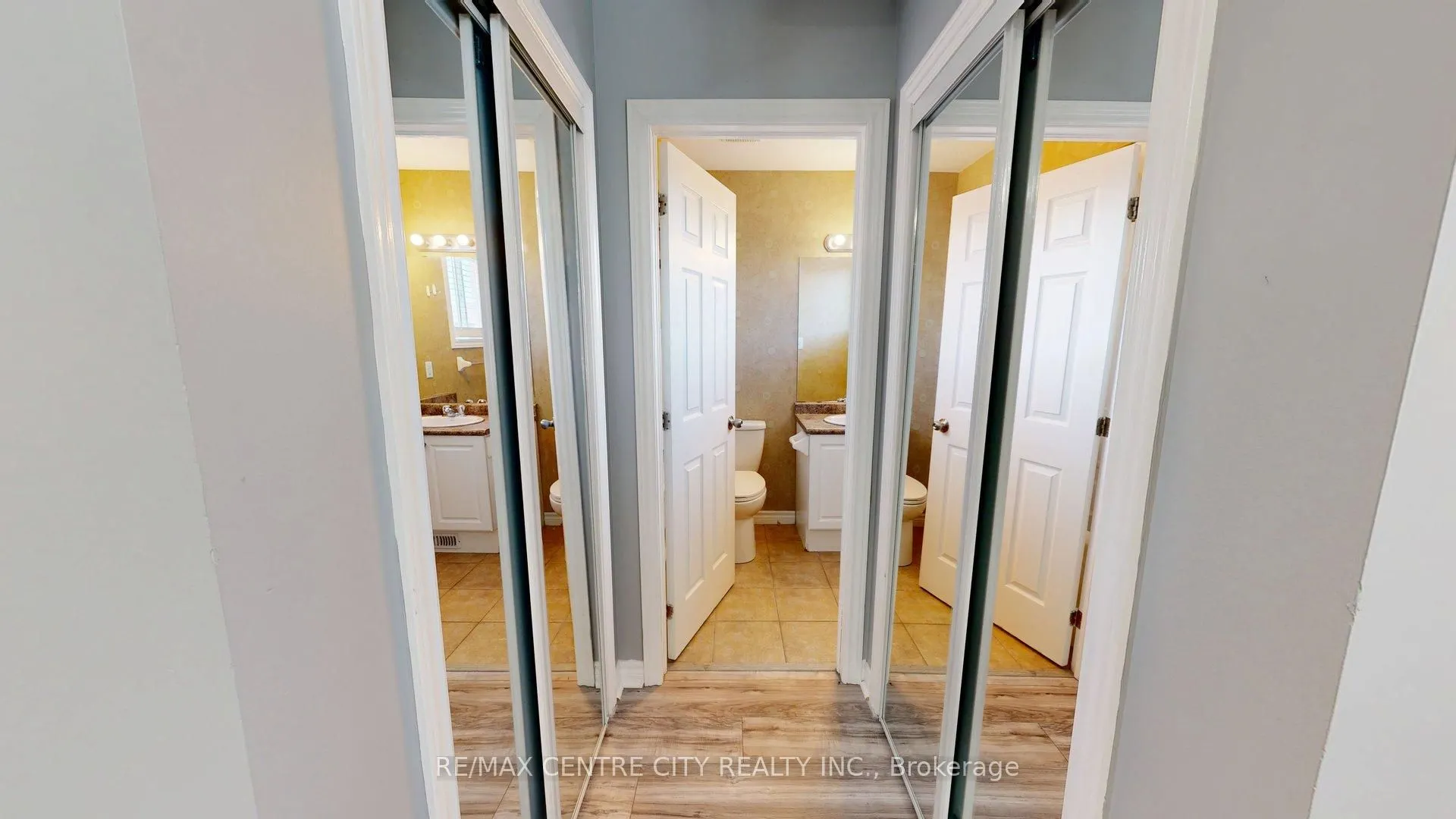 3252 Meadowgate Boulevard, #Upper