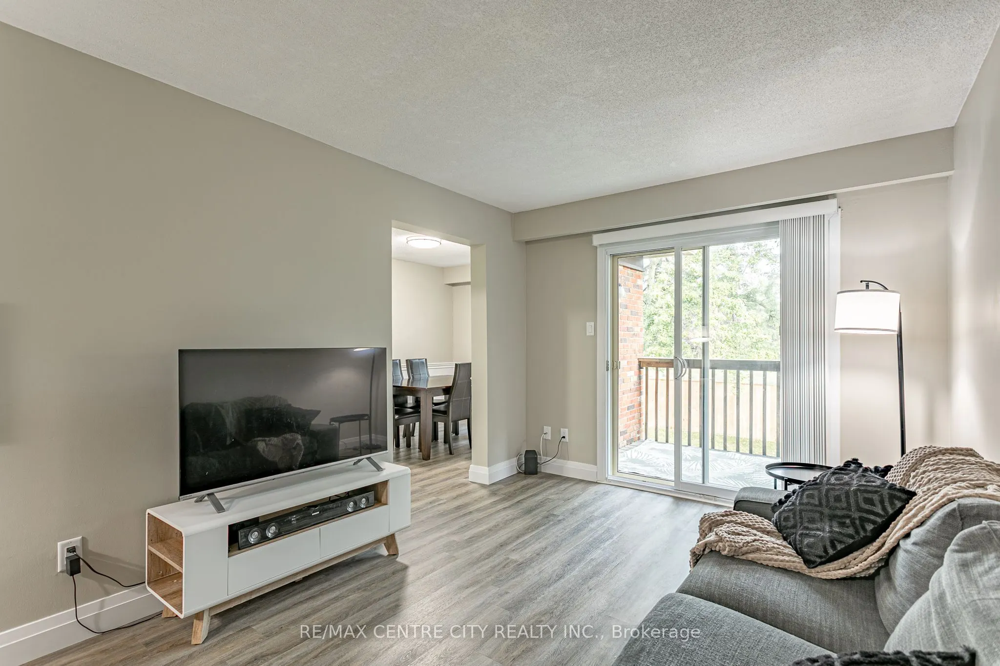 900 Pond View Road, #42