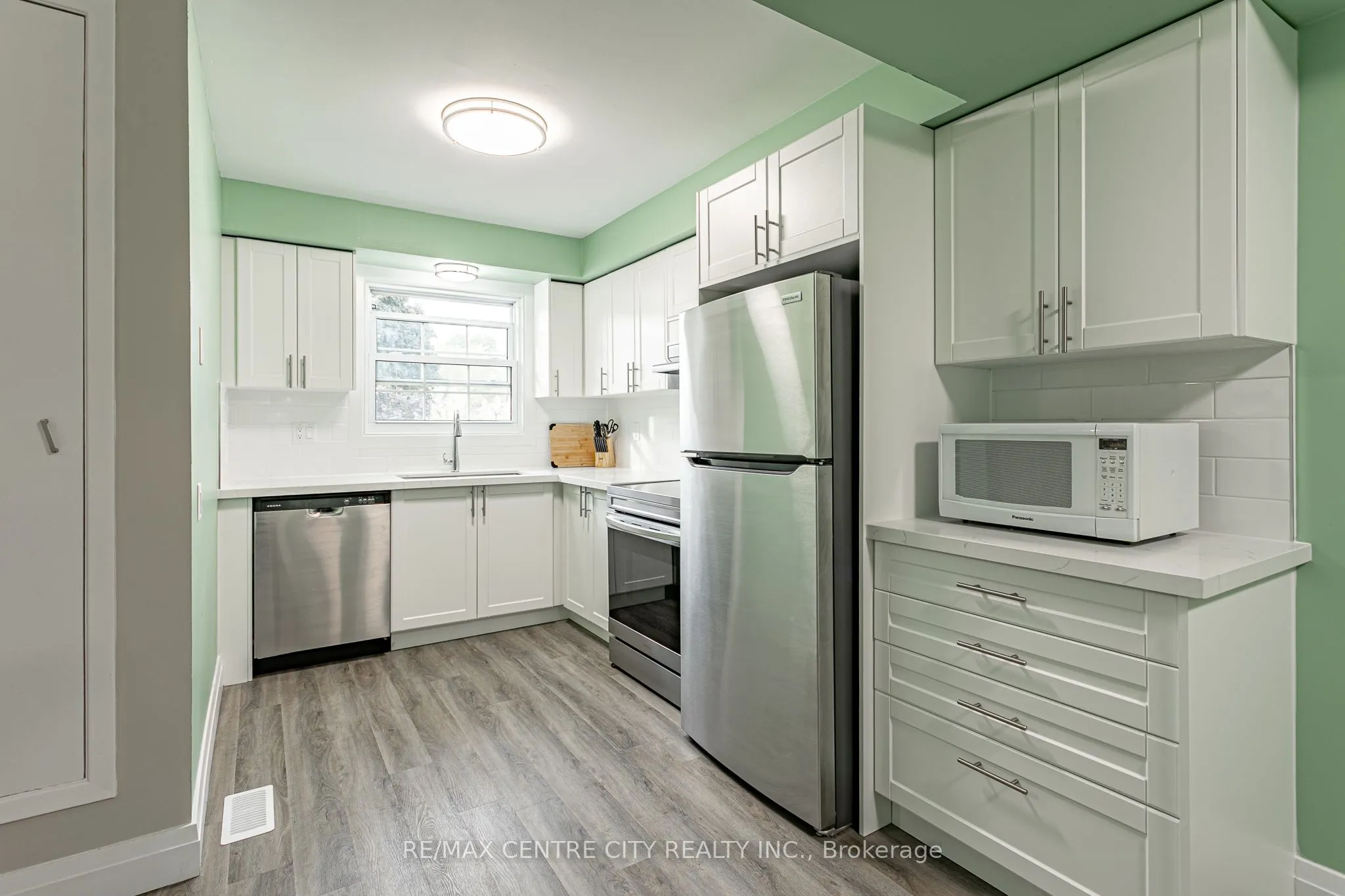 900 Pond View Road, #42