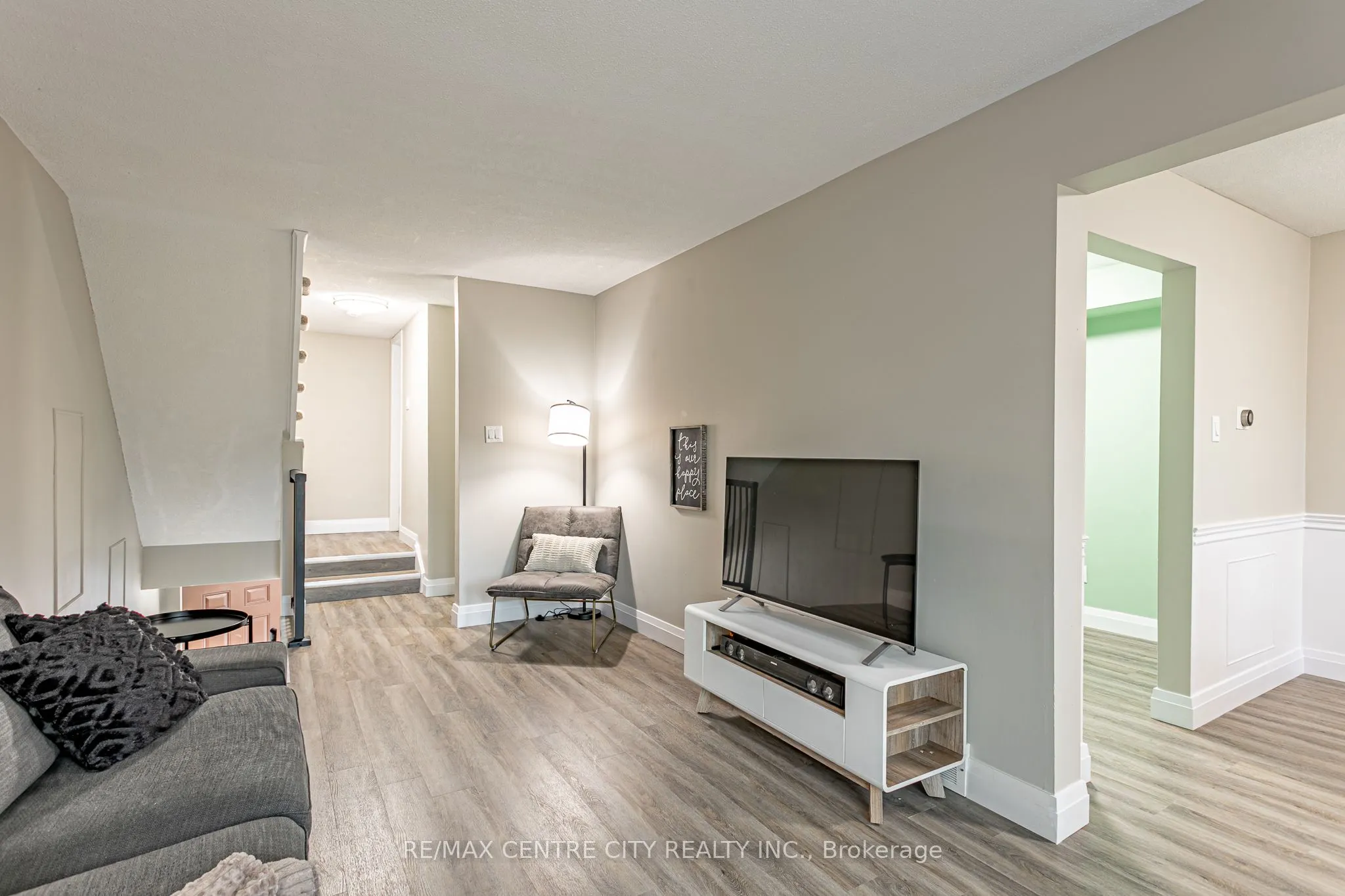 900 Pond View Road, #42