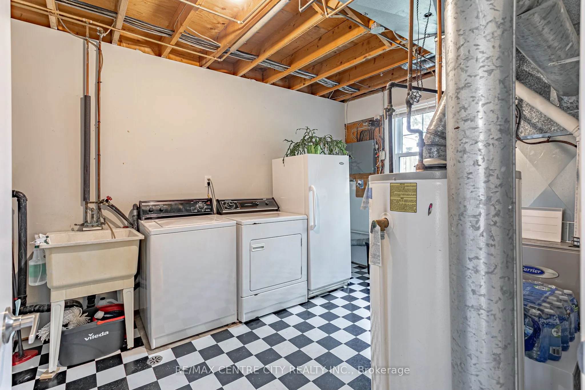 900 Pond View Road, #42