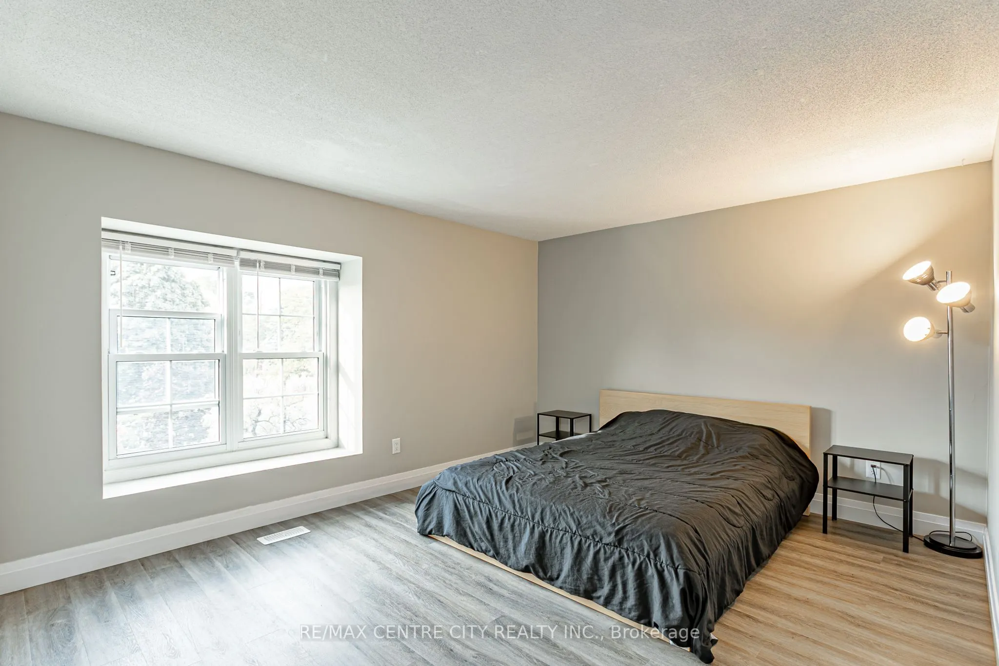 900 Pond View Road, #42