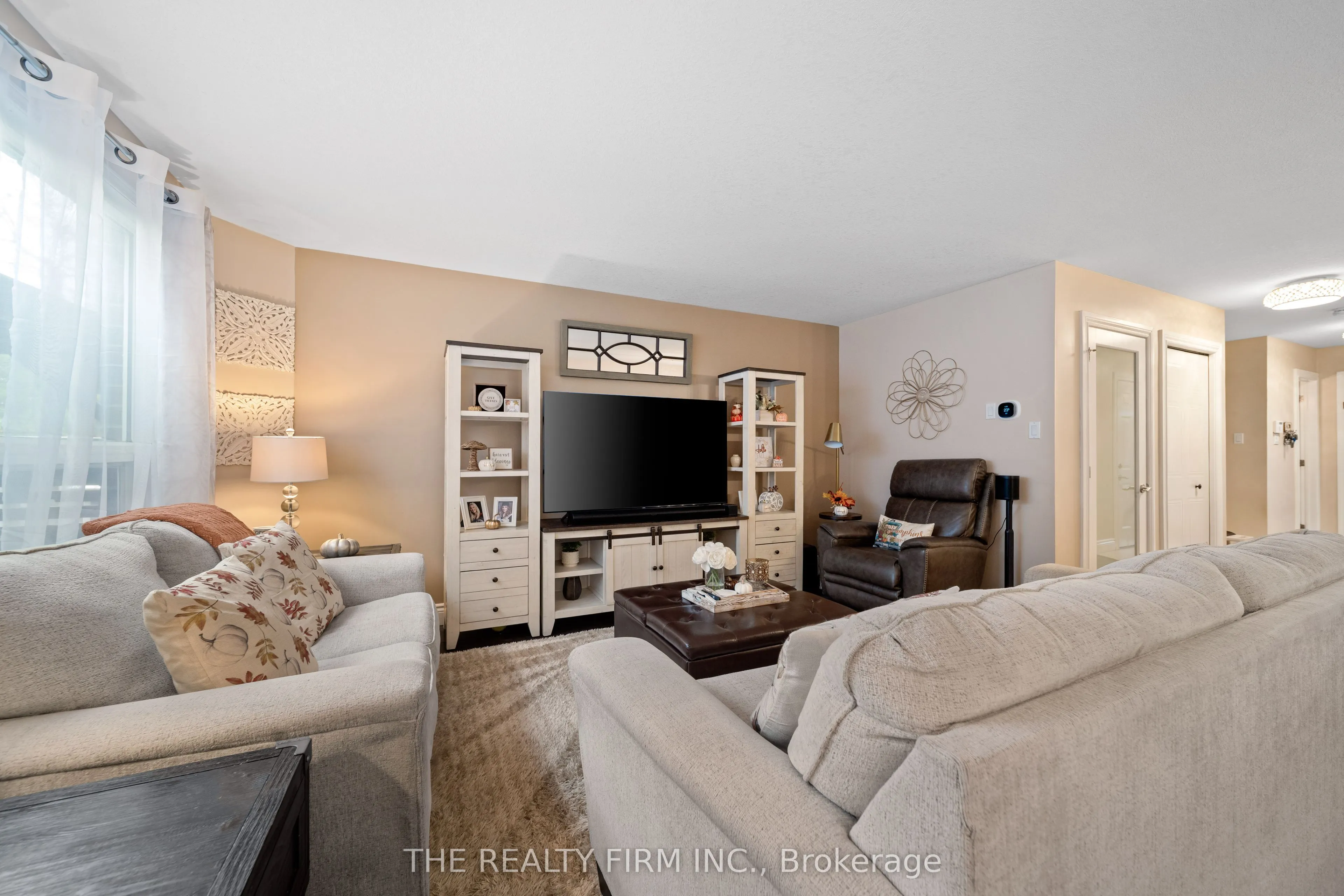 269 Rossmore Court