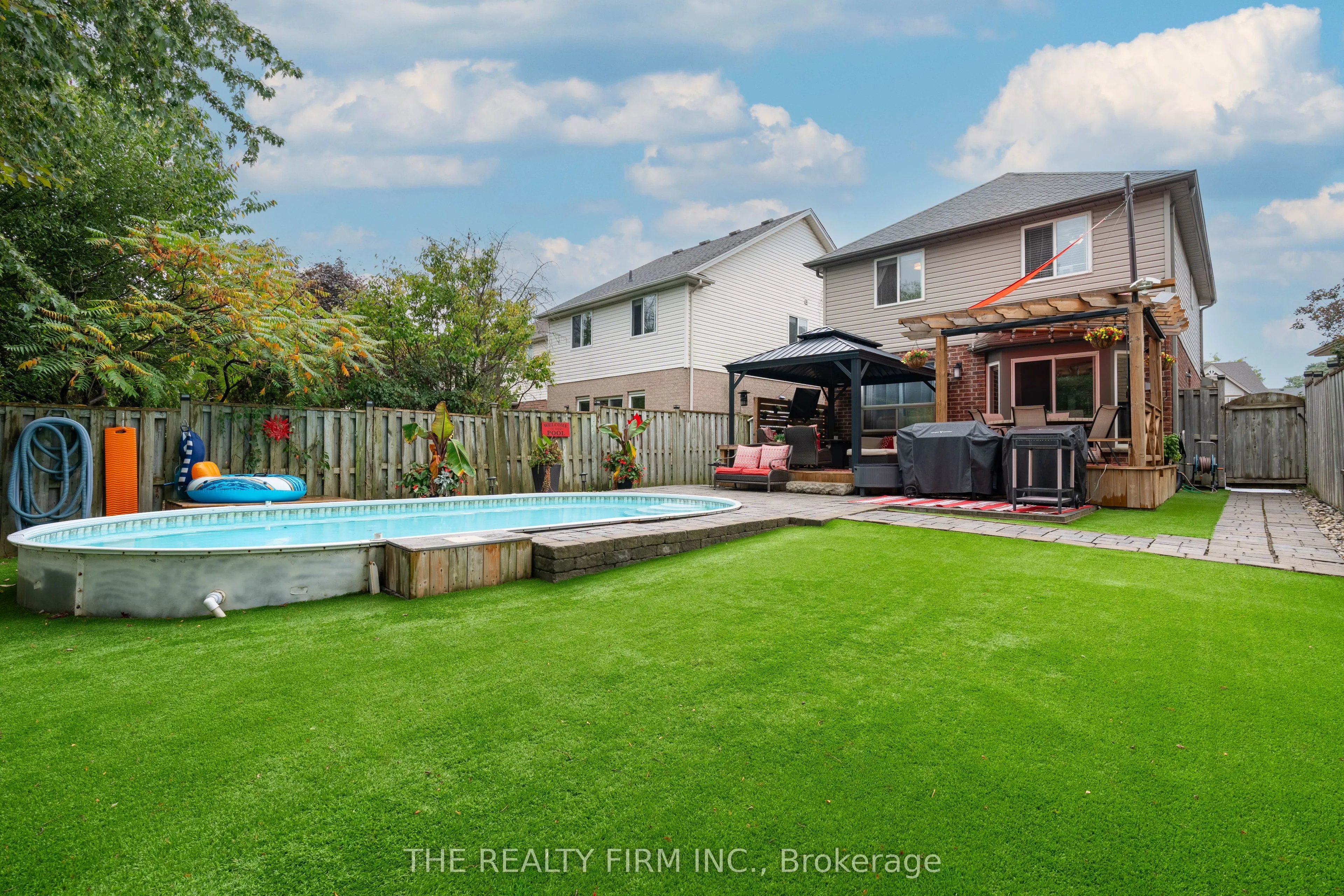 269 Rossmore Court