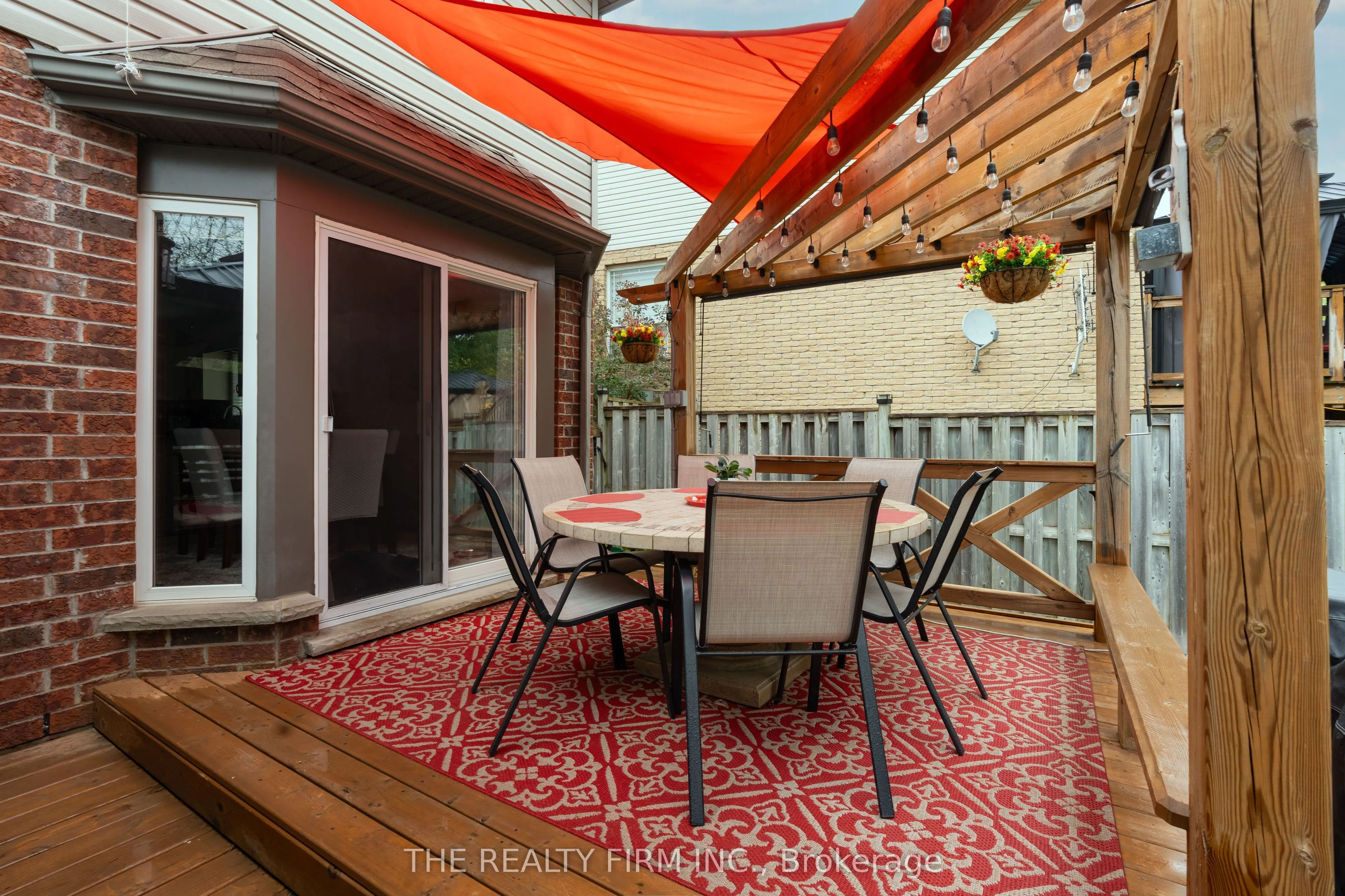 269 Rossmore Court