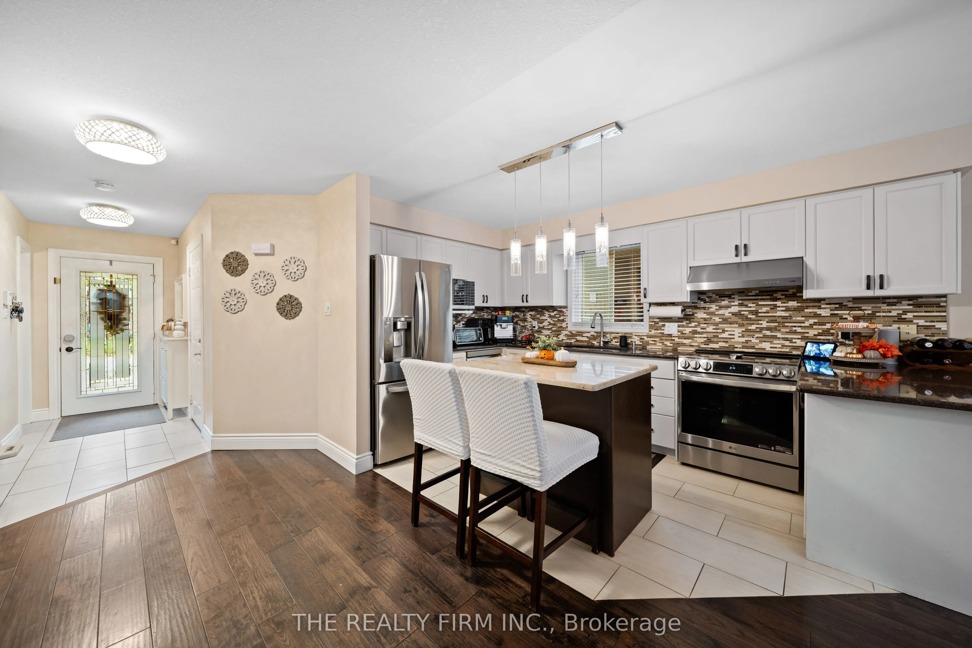 269 Rossmore Court