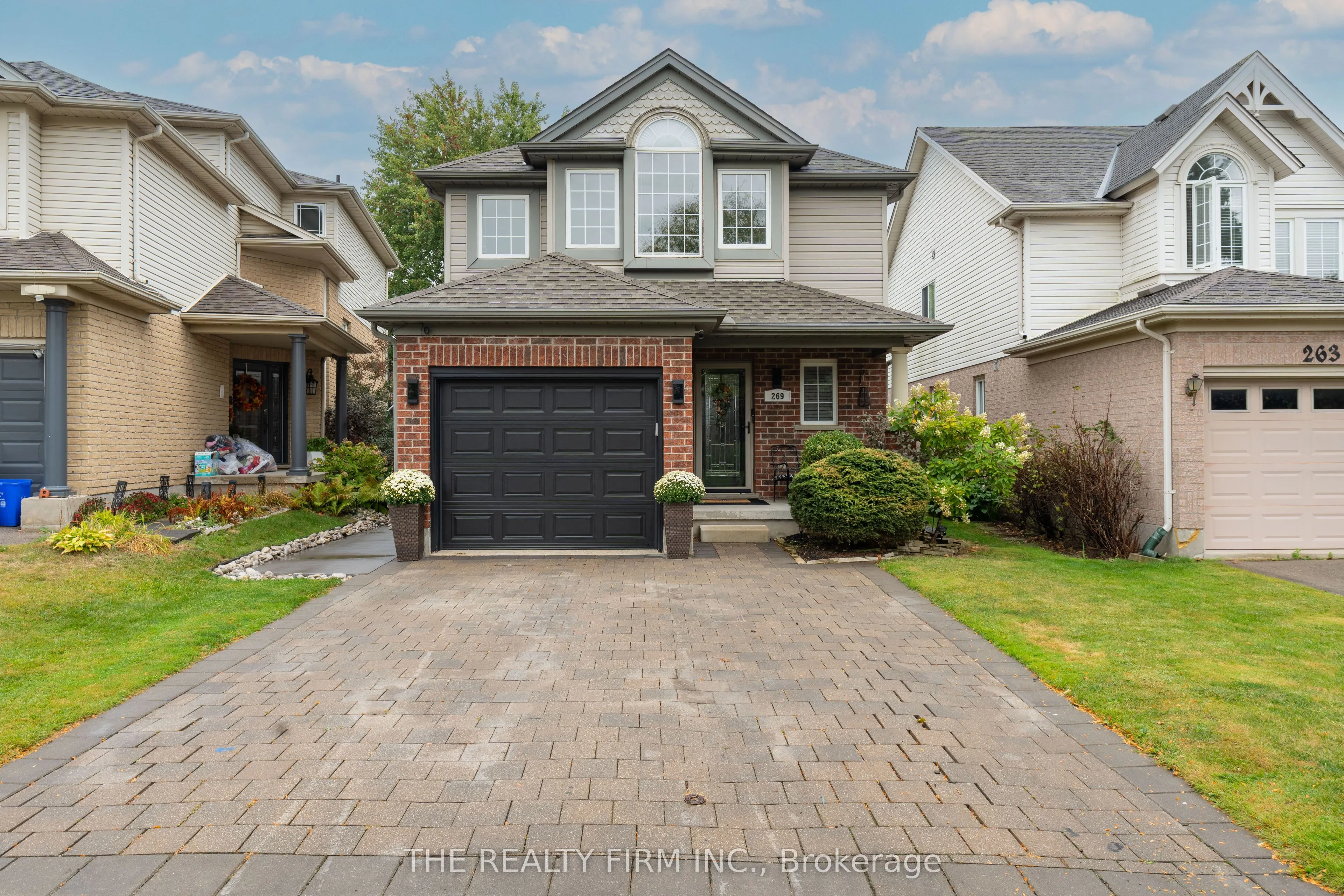 269 Rossmore Court