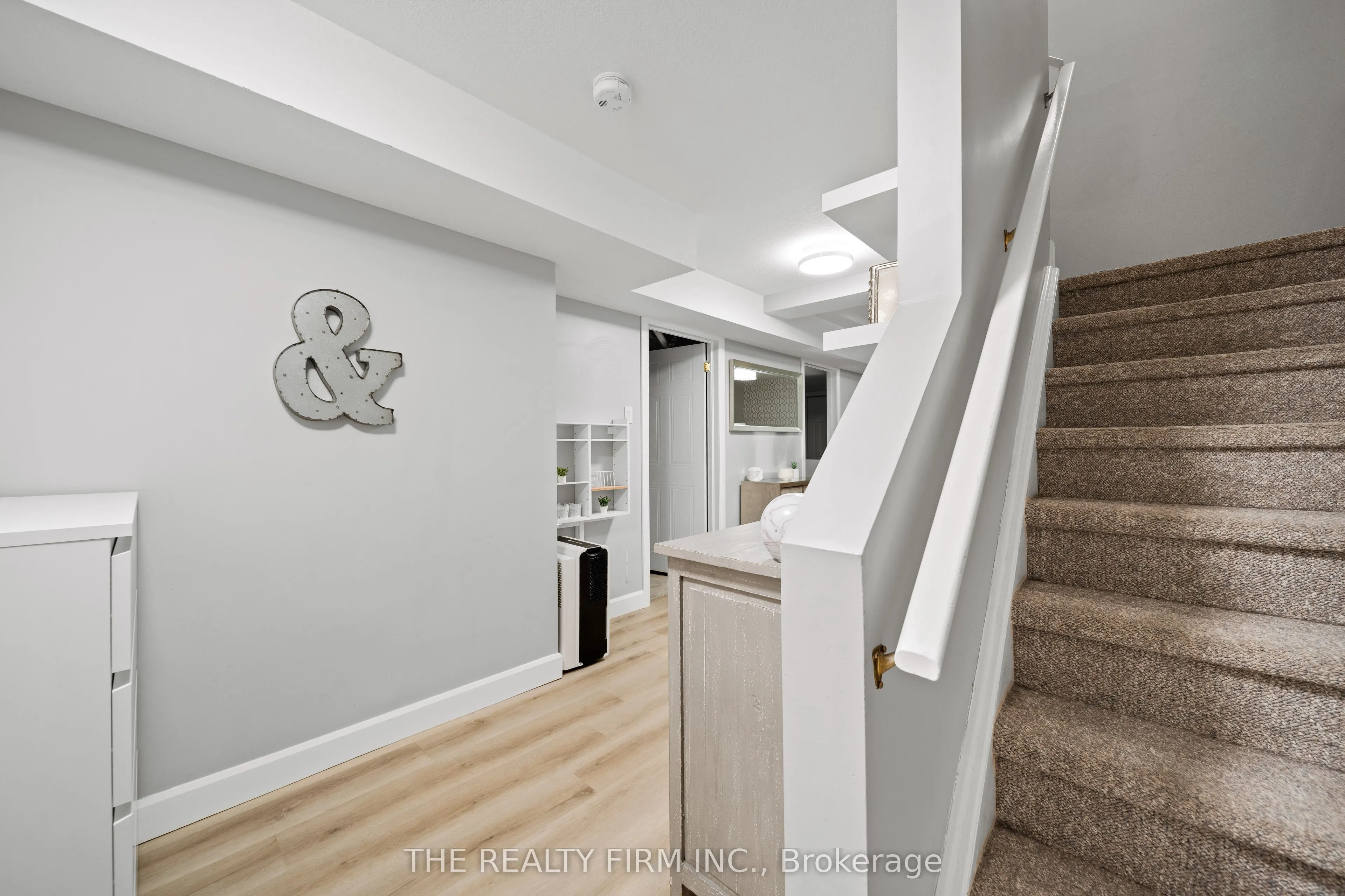 269 Rossmore Court