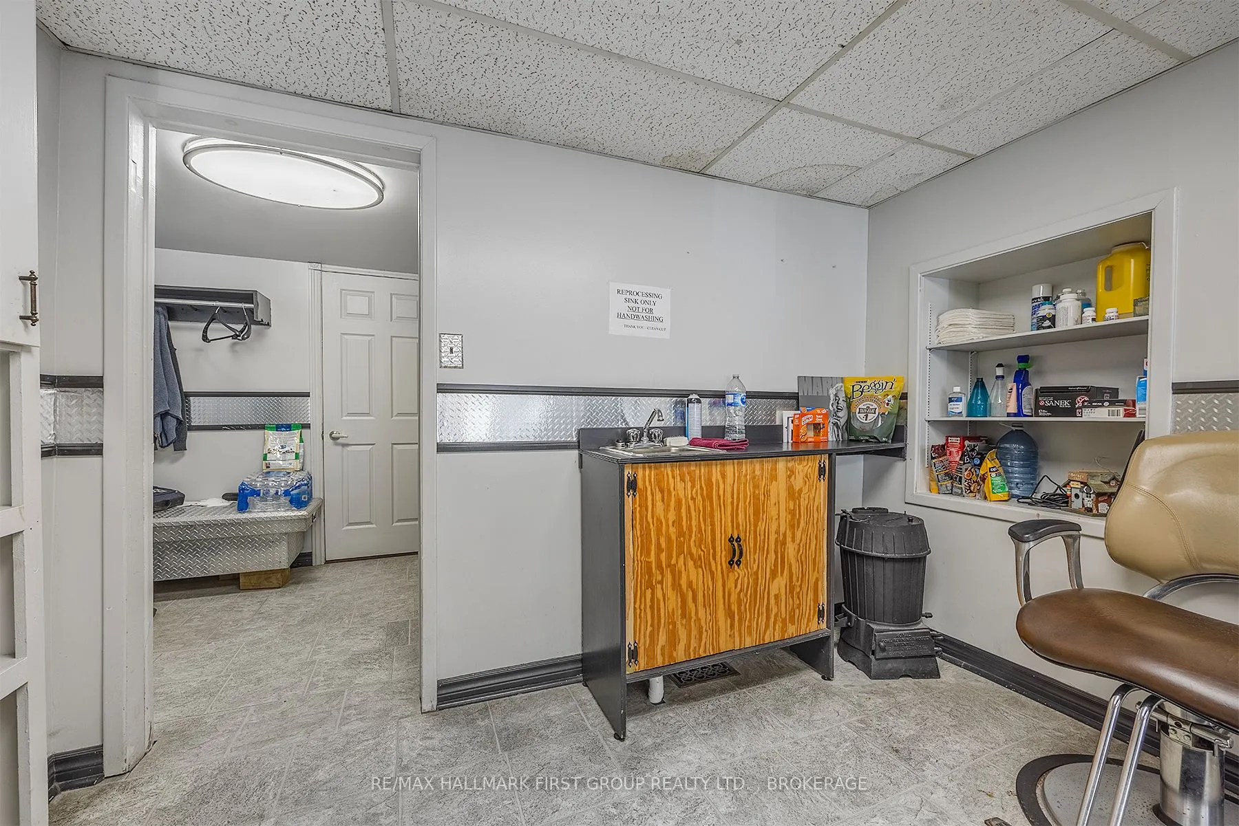 19/21 Dundas Street W