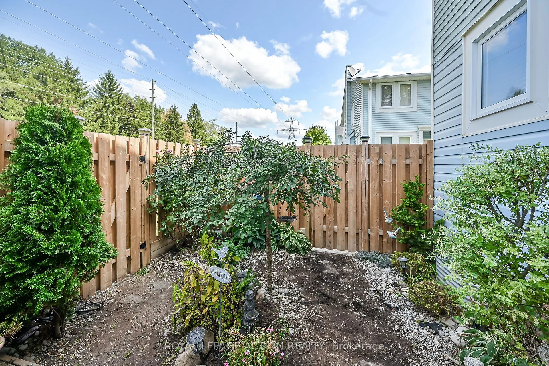 1 Brantwood Park Road, #2