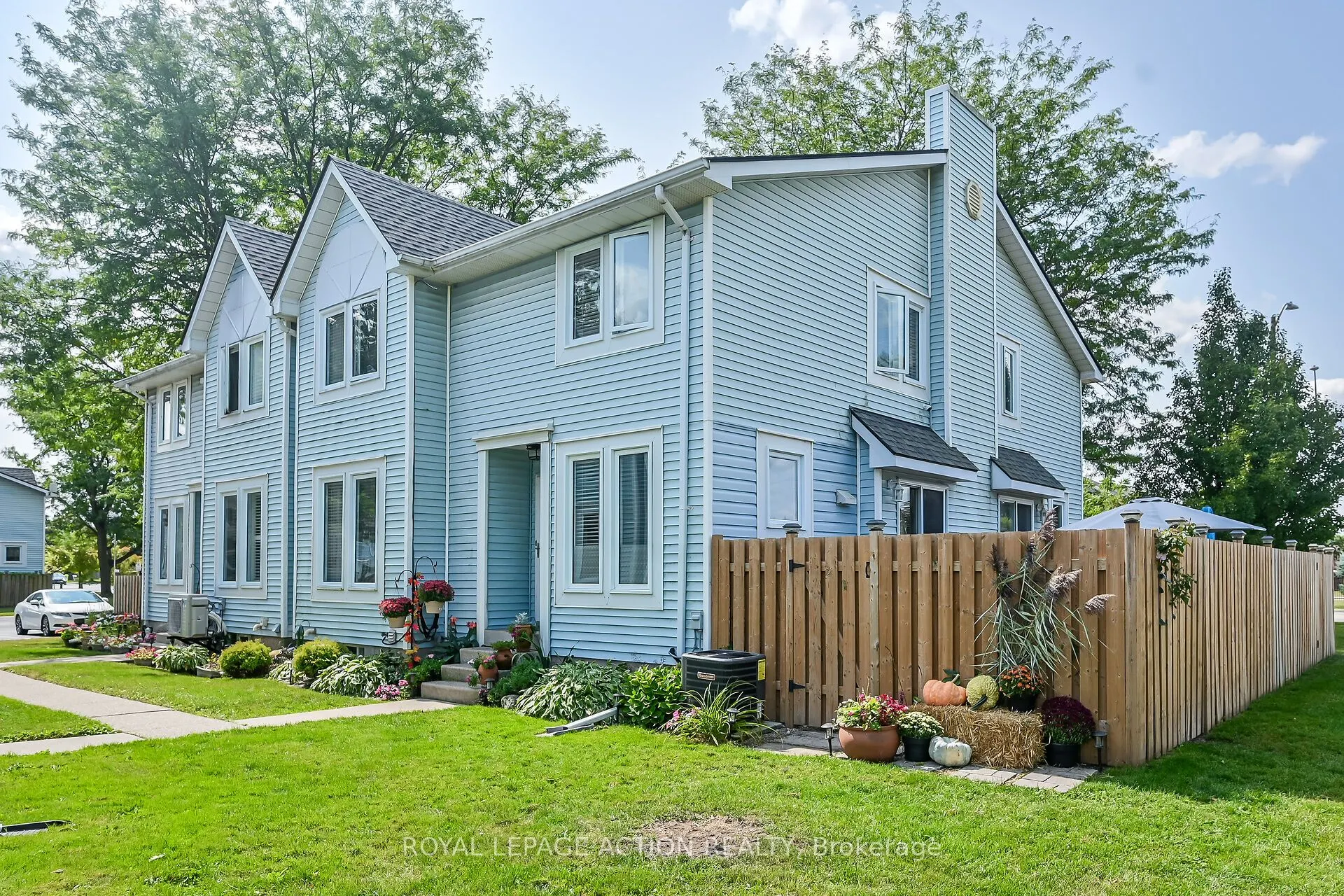 1 Brantwood Park Road, #2