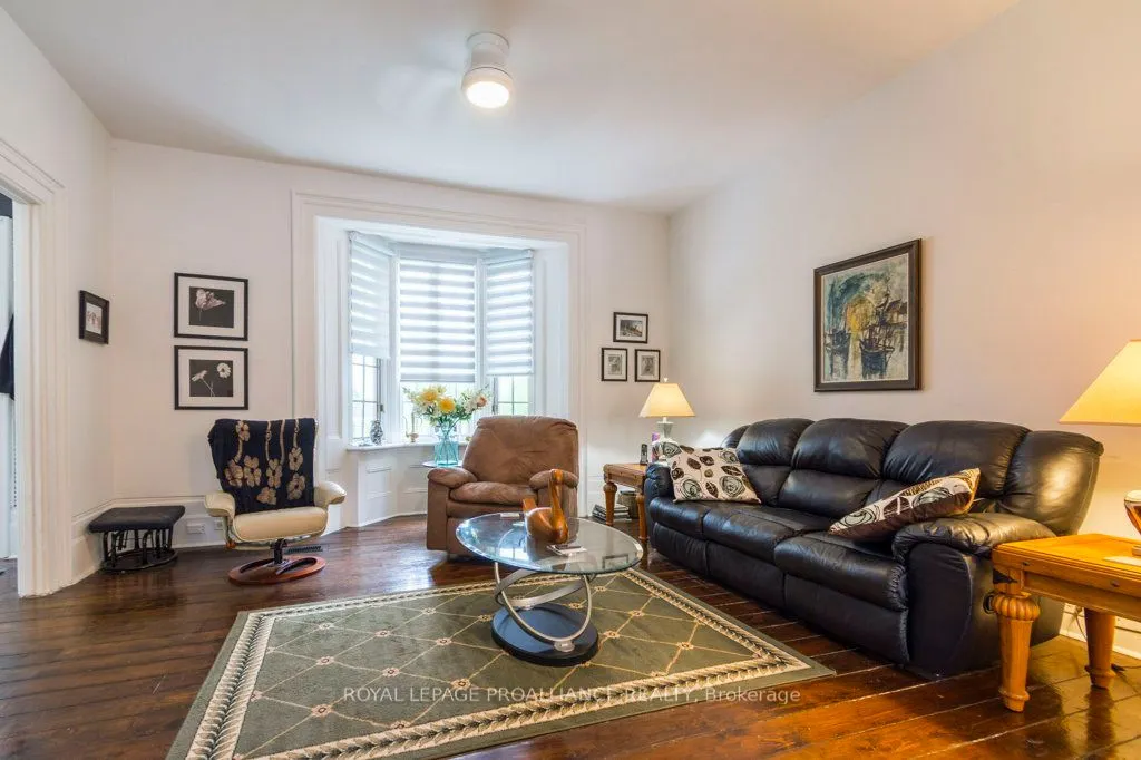 233 John Street, #5