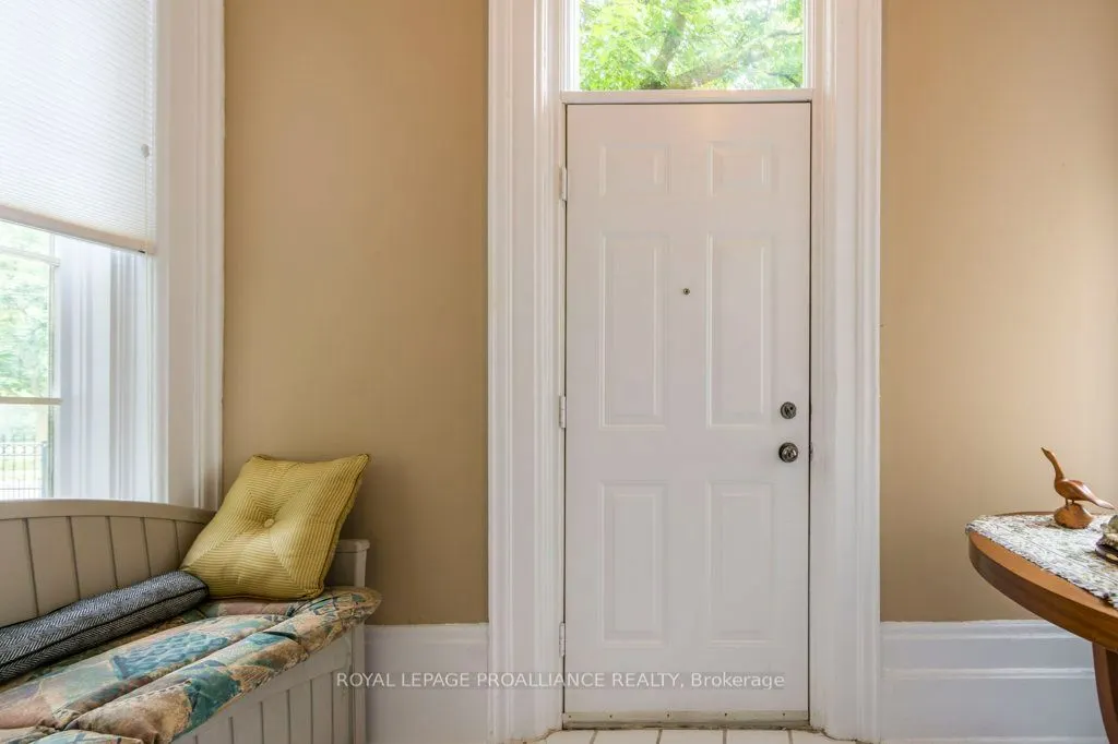 233 John Street, #5