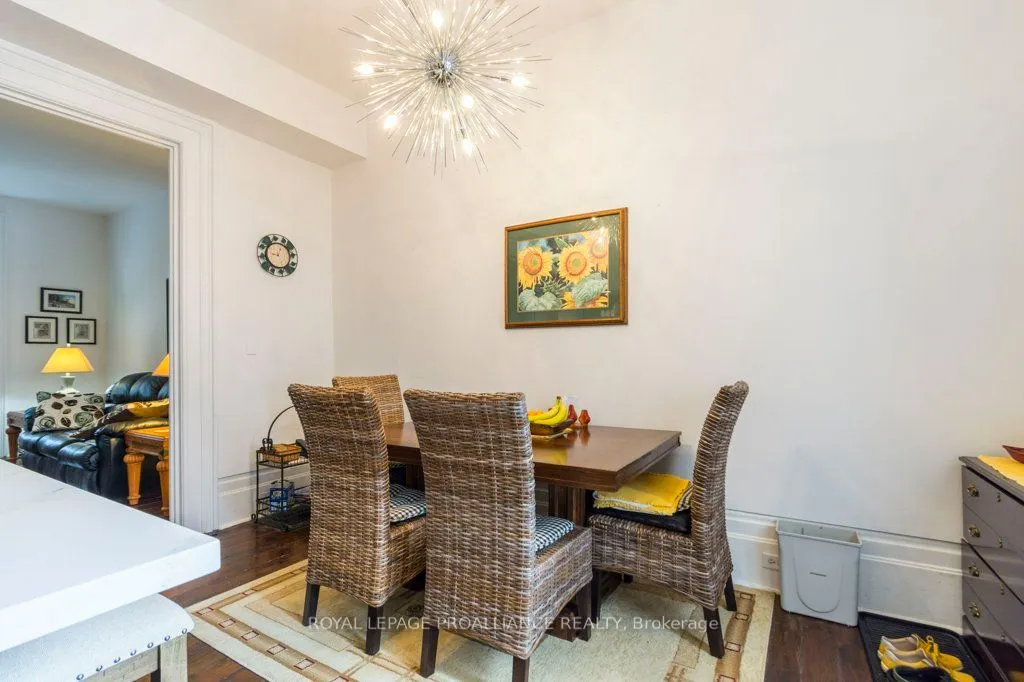 233 John Street, #5