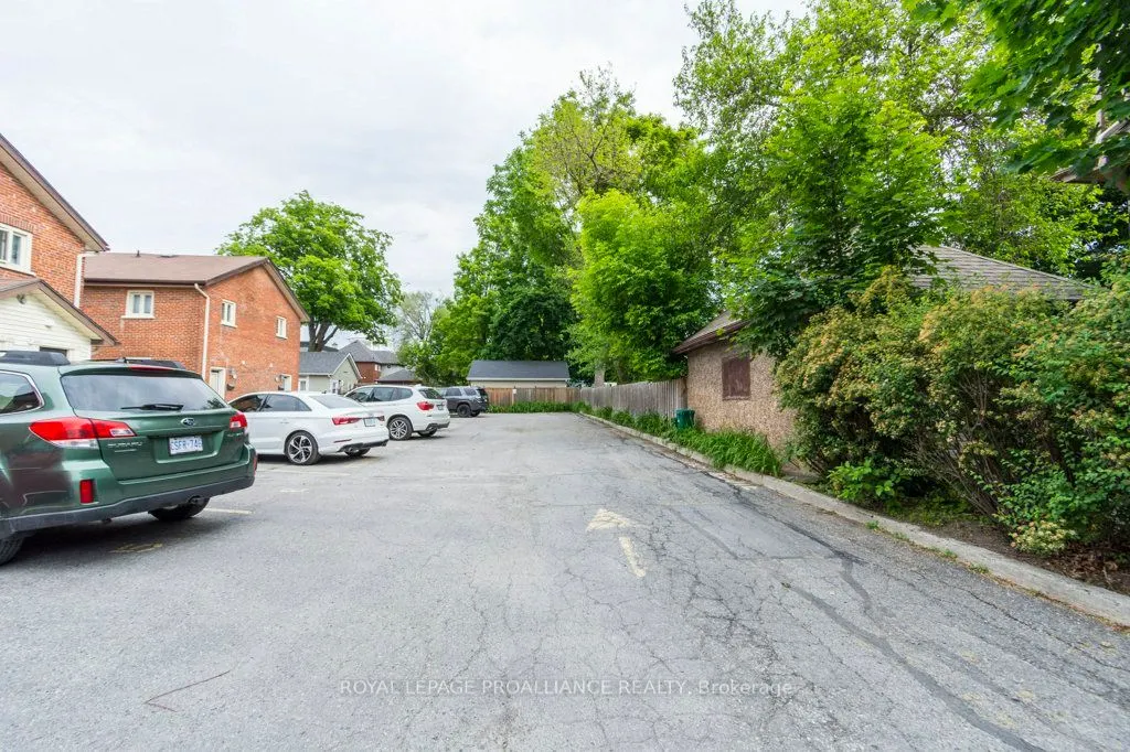 233 John Street, #5